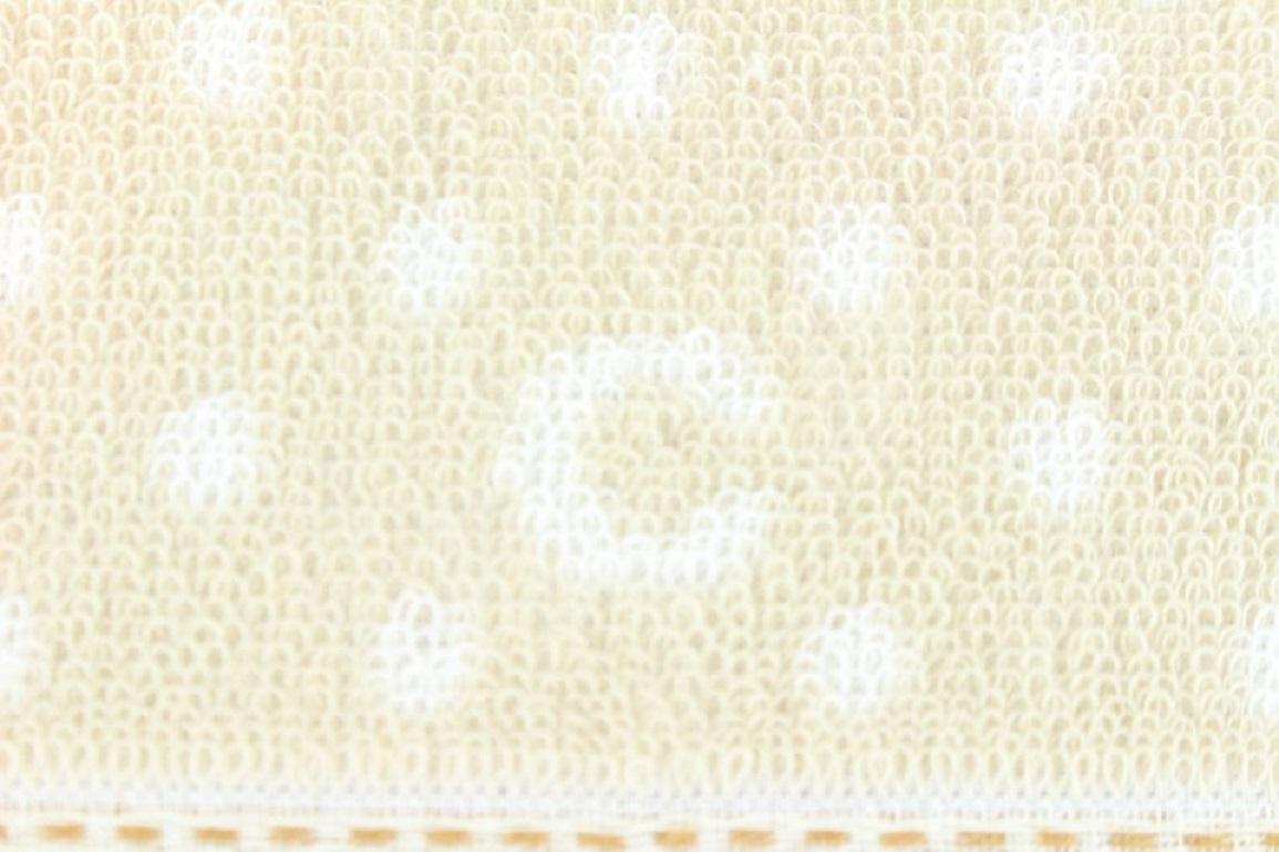 MCM Beige Legere Logo Towel Set 12mcz1126 Scarf/Wrap For Sale 6