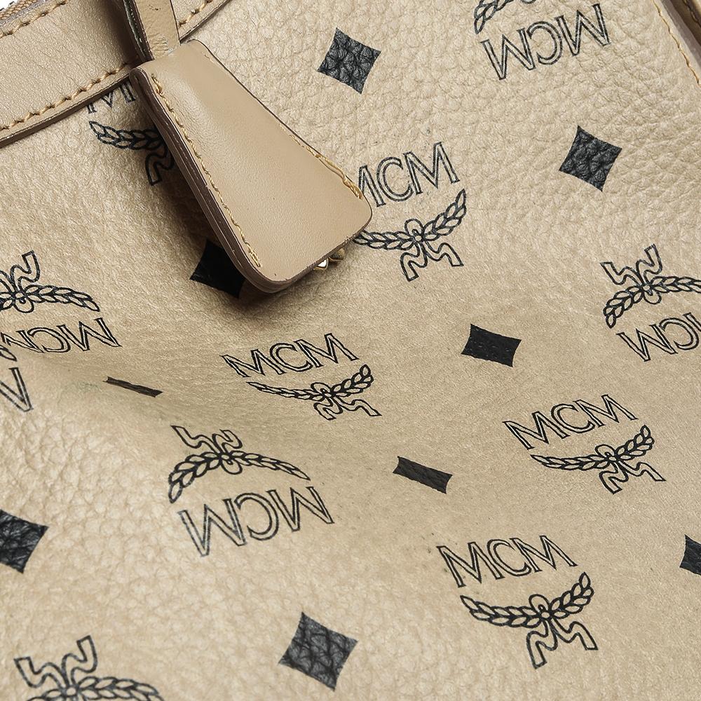 MCM Beige Visetos beschichtetes Segeltuch und Leder Essential Hobo 7