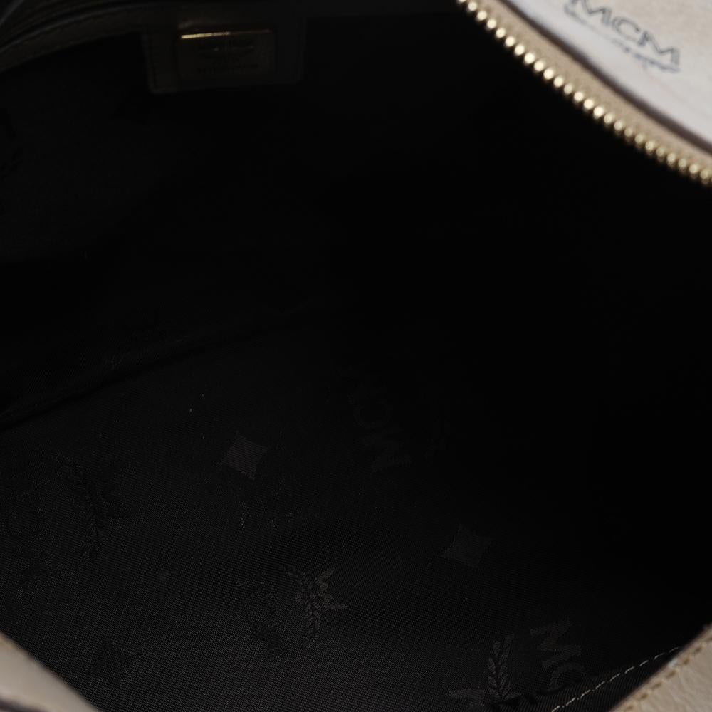 MCM Beige Visetos beschichtetes Segeltuch und Leder Essential Hobo 5