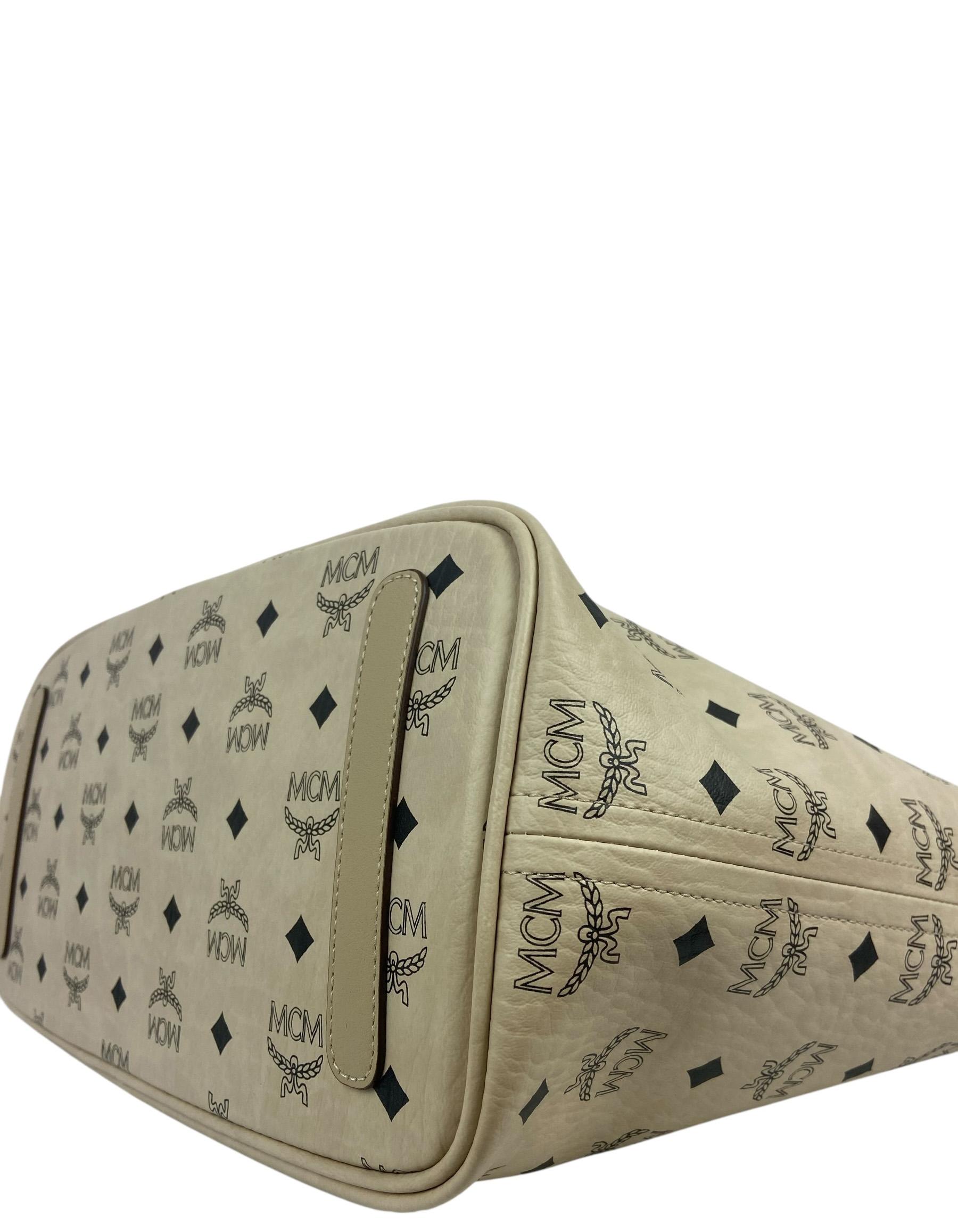 MCM Beige Visetos Medium Liz Shopper Tote Bag. en venta 2