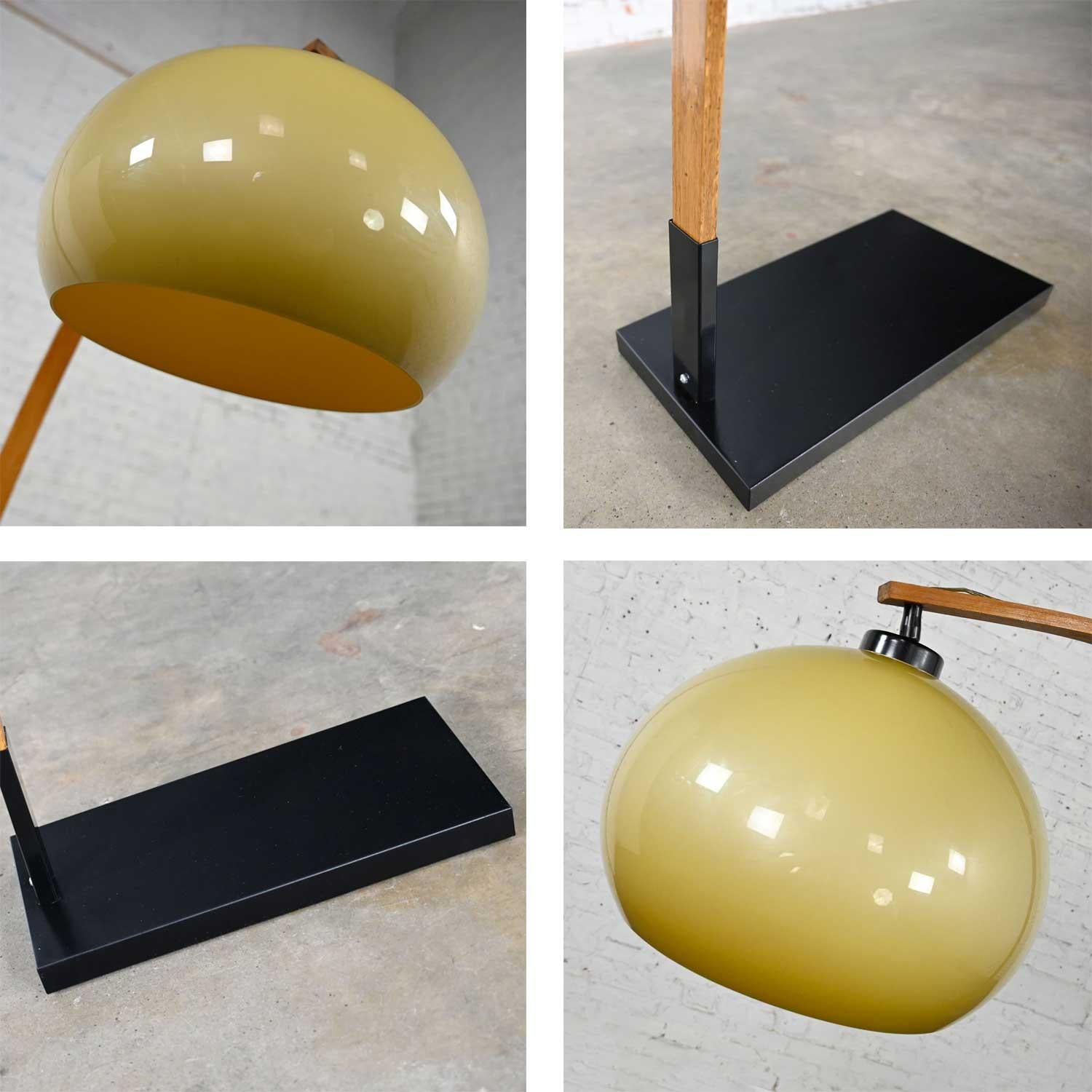 MCM Bentwood Swoop Arc Floor Lamp Amber Plastic Bubble Globe Shade 7