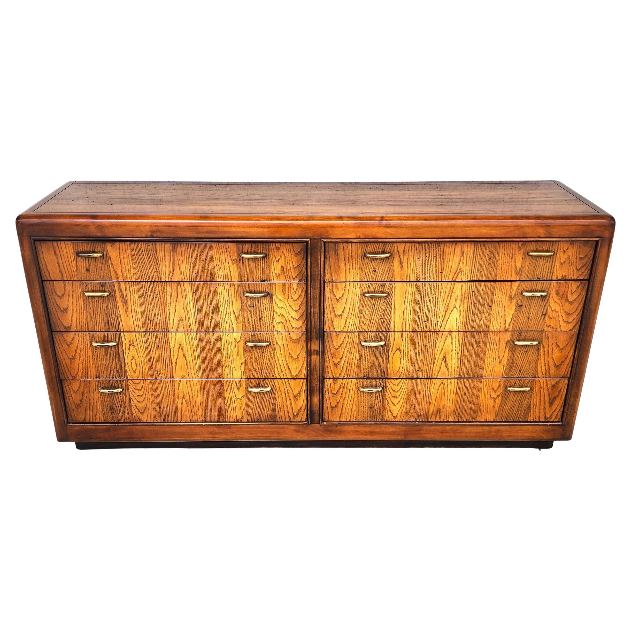 MCM Bernhardt Flair Kommode Rosenholz Nussbaum 1960s im Angebot