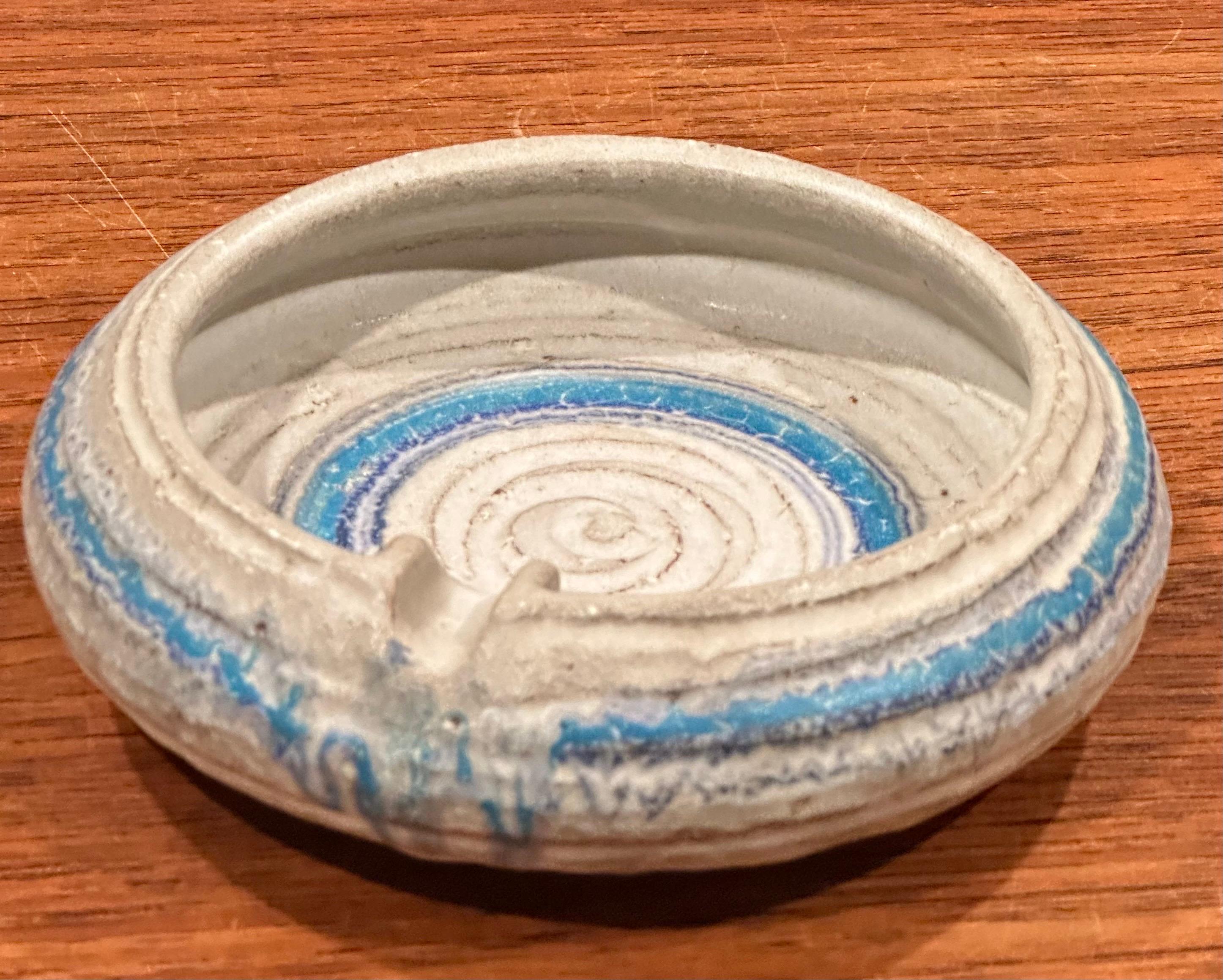 MCM Bitossi Stoneware Ashtray by Rosenthal Netter In Good Condition For Sale In San Diego, CA