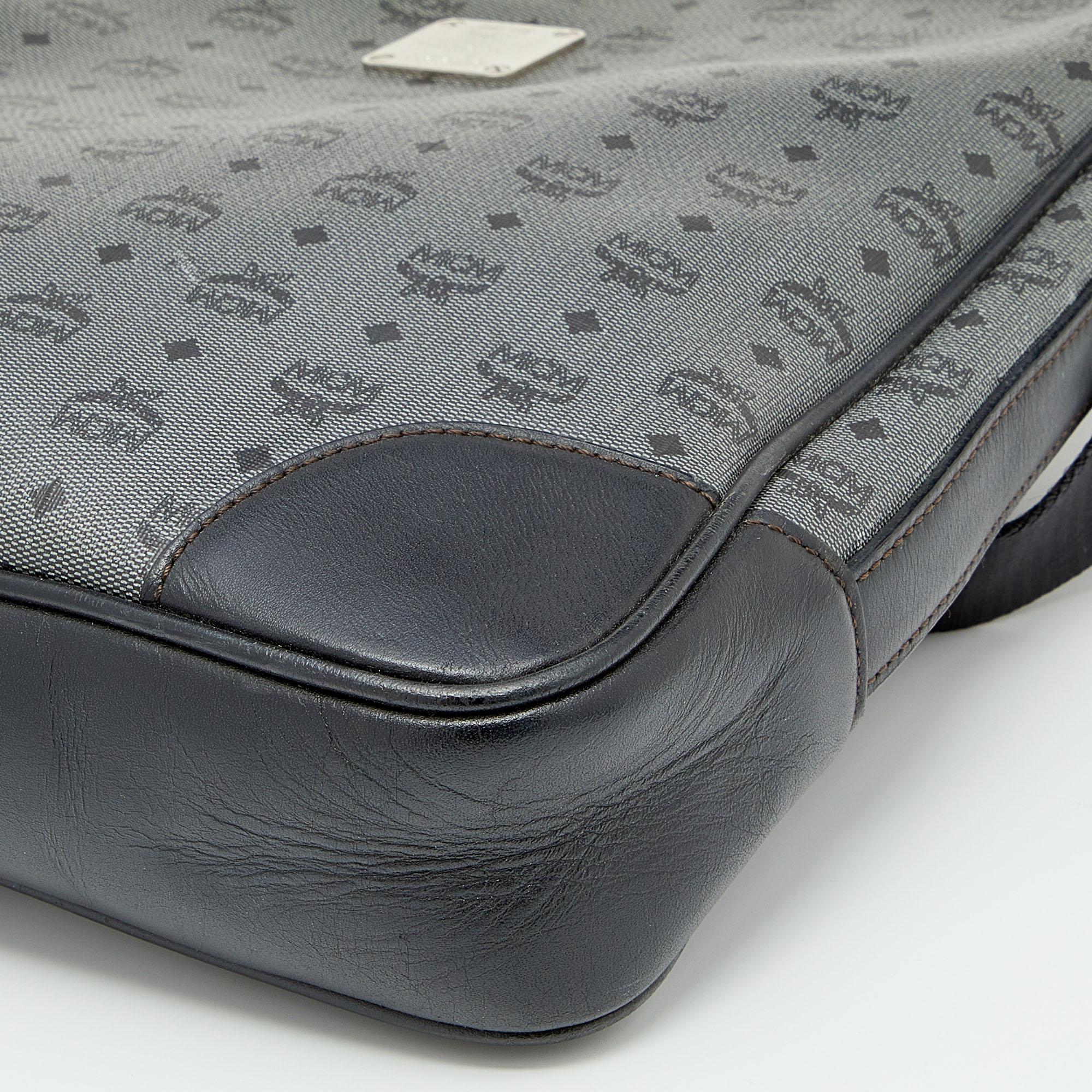 MCM Black/Grey Coated Canvas and Leather Crossbody Bag In Good Condition In Dubai, Al Qouz 2