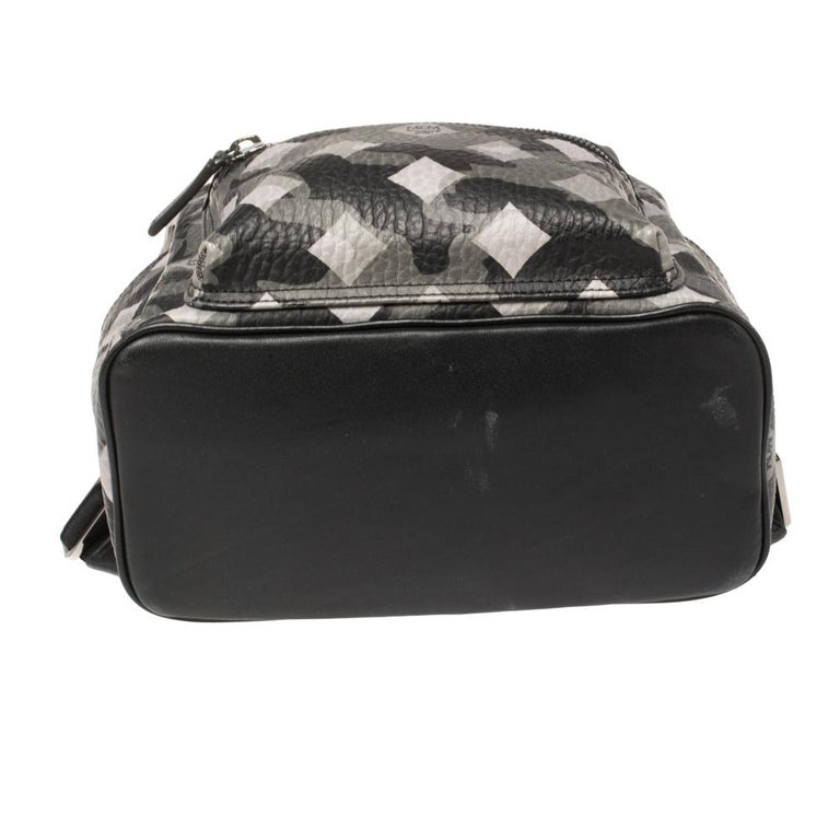 MCM Black/Grey Munich Lion Camo Print Coated Canvas and  display picture 3