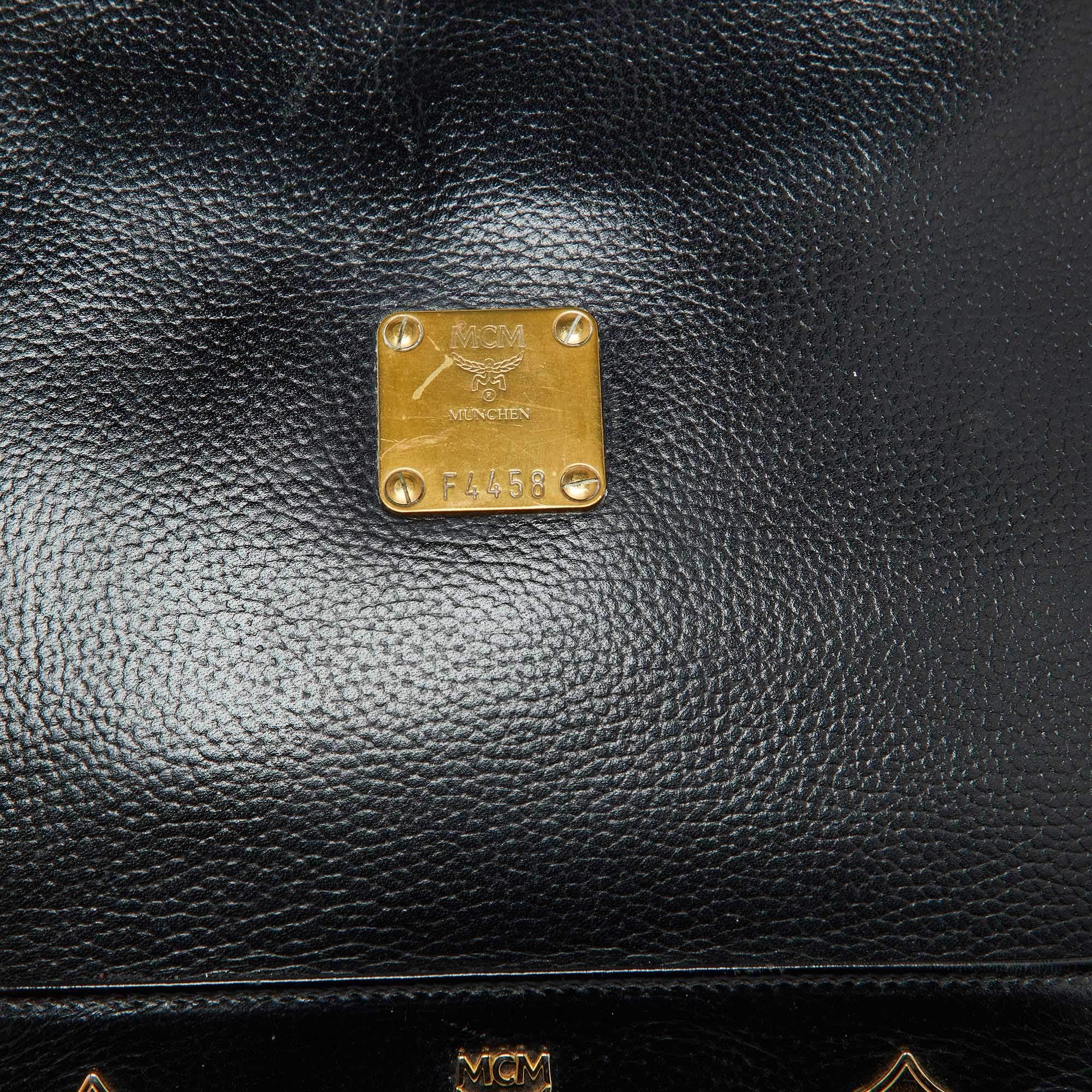 MCM Black Leather Zip Shoulder Bag For Sale 2