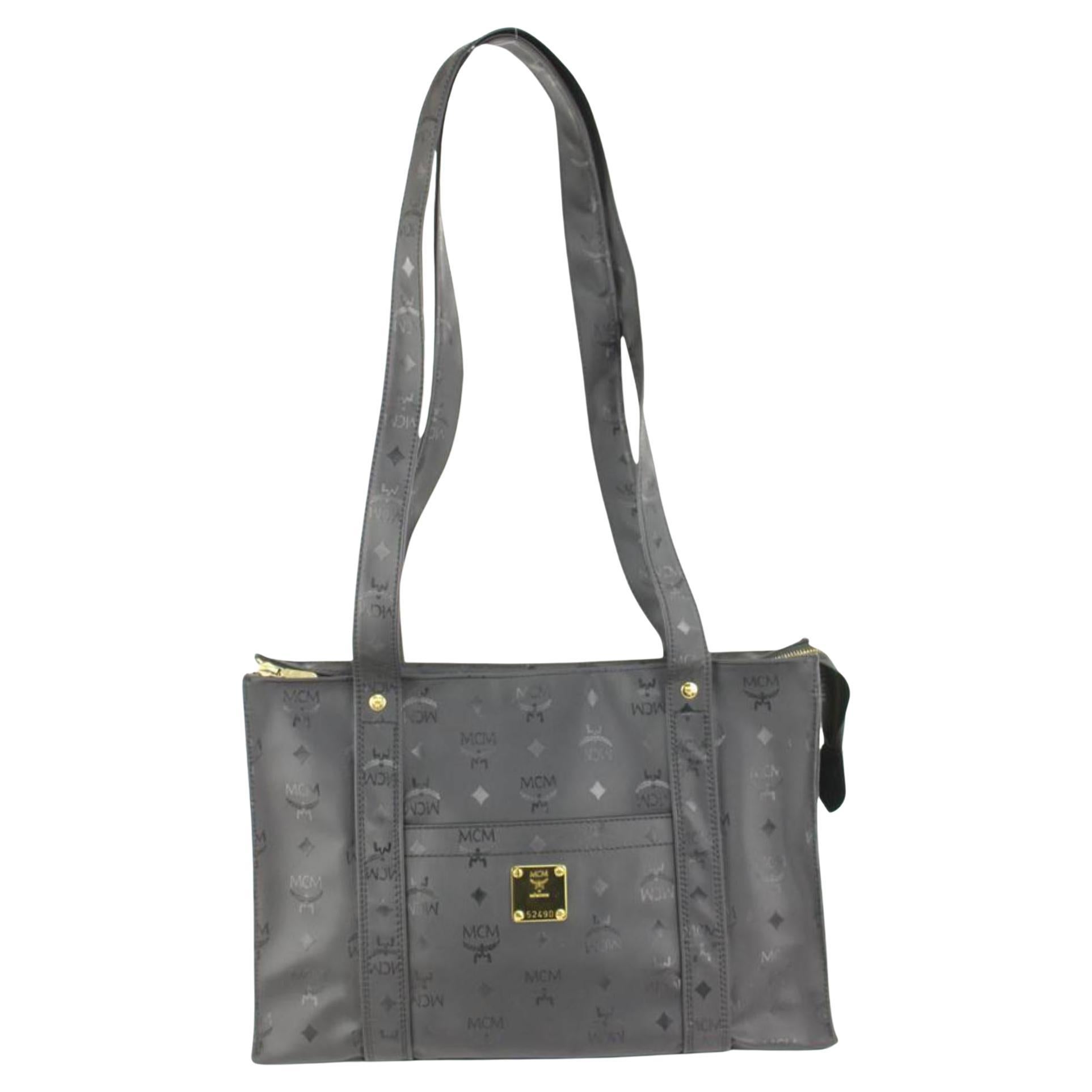 MCM Hobo 869871 Green Leather Shoulder Bag For Sale at 1stDibs