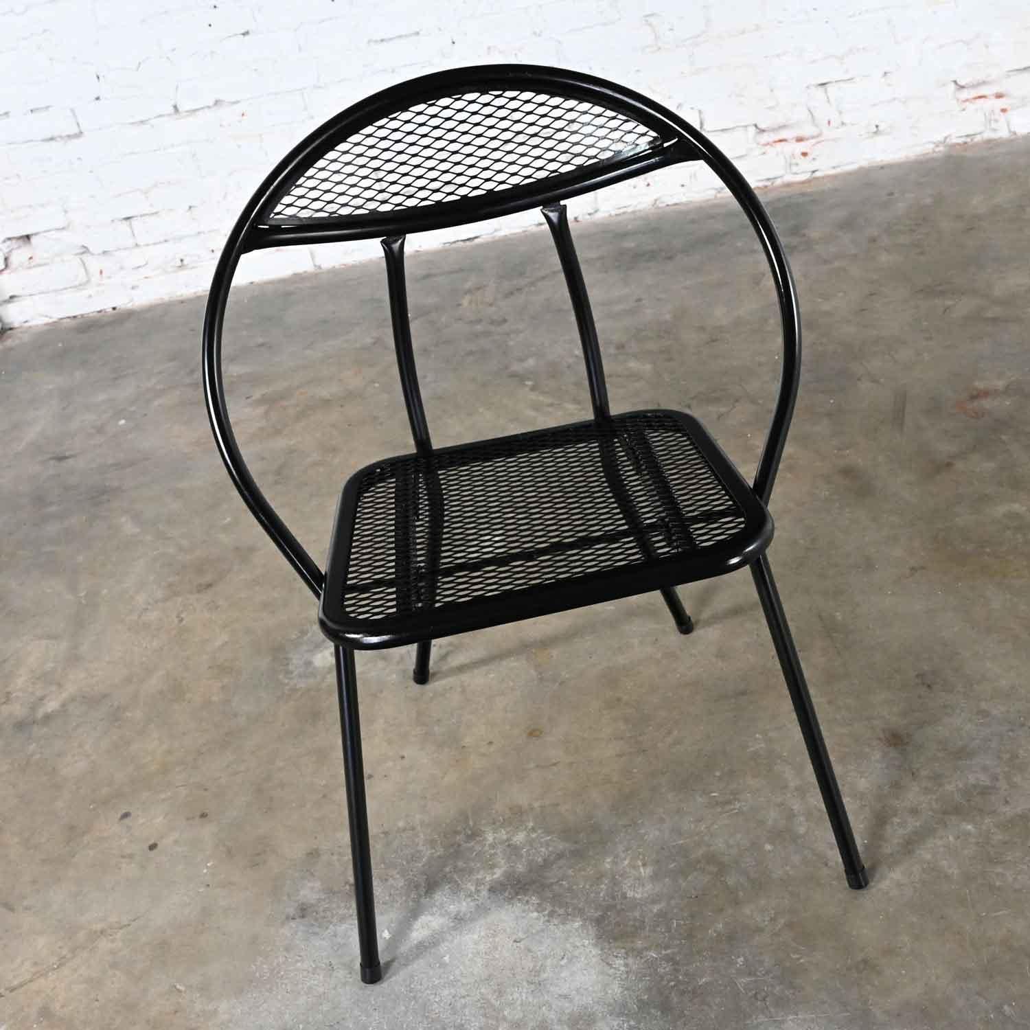 Metal 1960’s MCM Black Outdoor Set of 4 Rid-Jid Hoop Chairs & Newer Dining Table For Sale