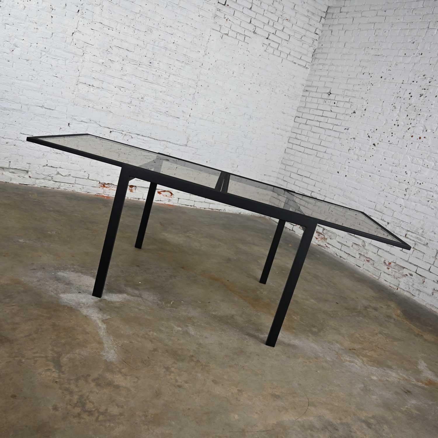 20th Century MCM Black Powder Coated Metal Smoked Glass Square Expanding Table Attr DIA For Sale