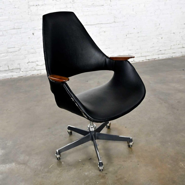 MCM Black Vinyl Rolling Desk Chair Wood Arms by Arthur Umanoff for