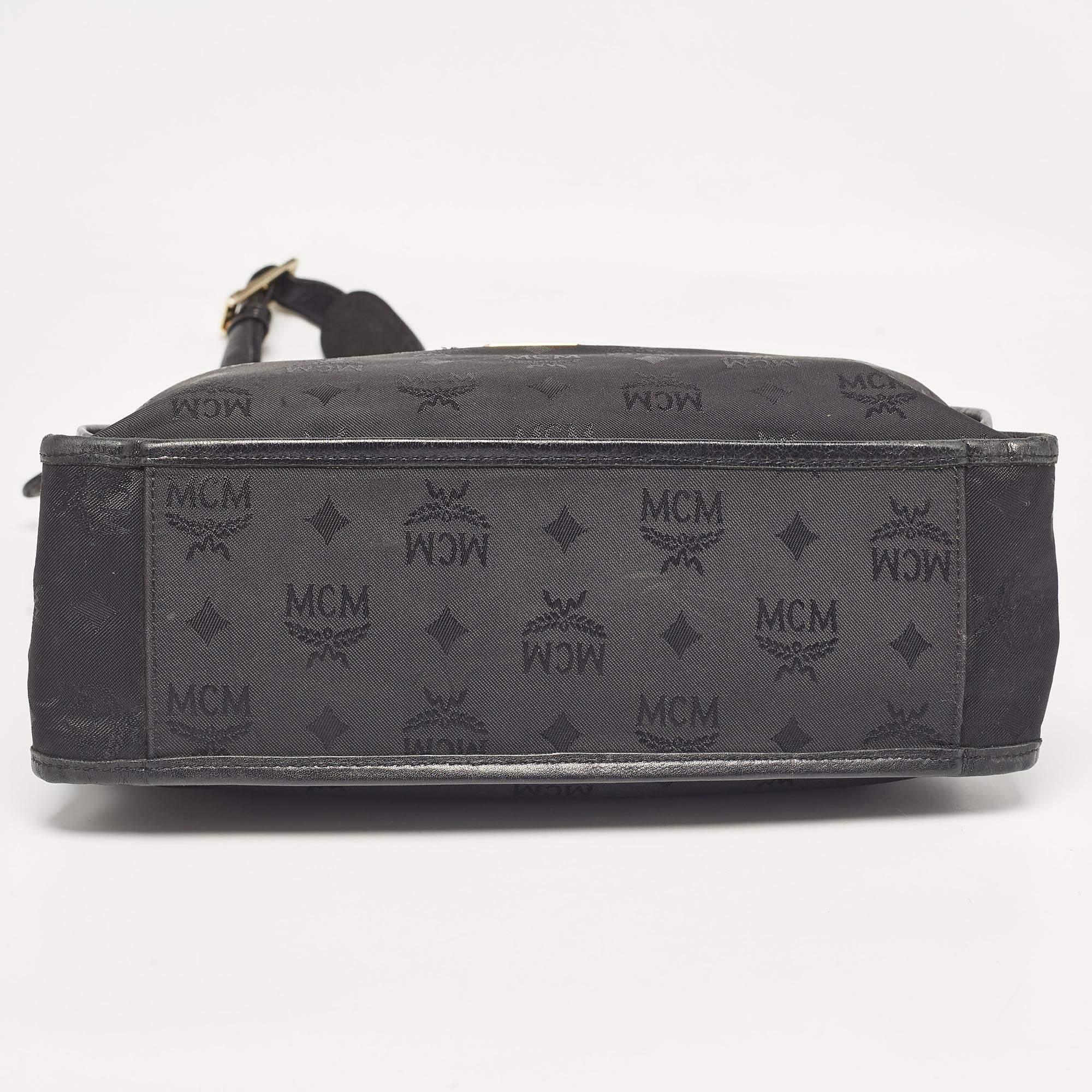 Bolso de hombro MCM Visetos negro de nailon y piel con cremallera en venta 1