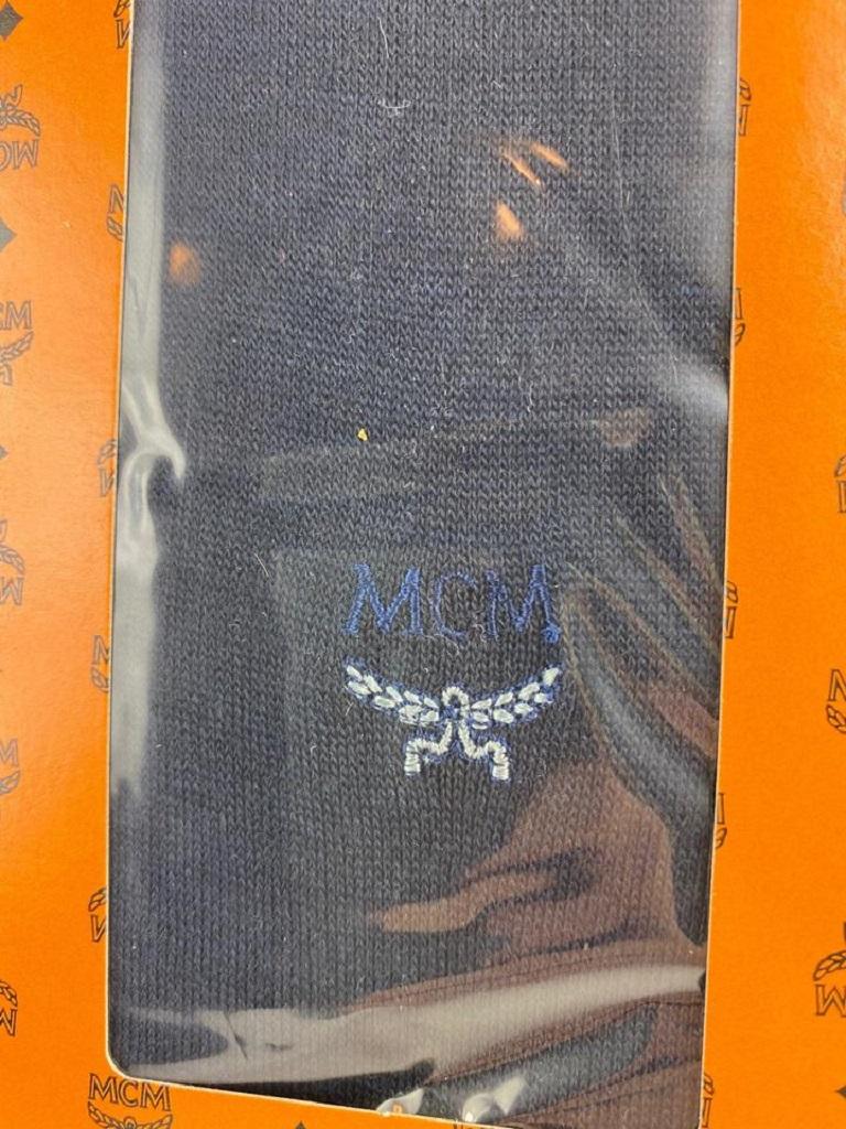 MCM Black x Navy Rare Vintage MCM Logo Socks 9m520  For Sale 4