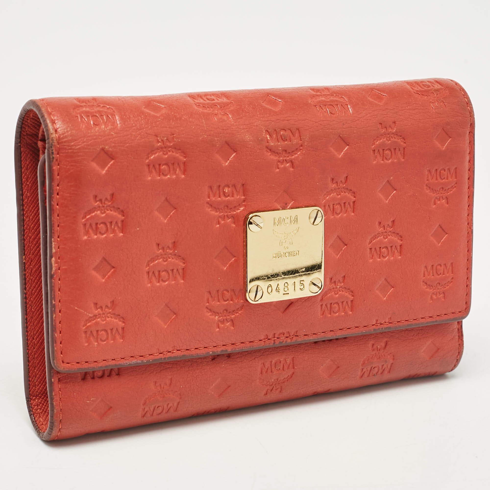 MCM Brick Red Visetos Embossed Leather Trifold Wallet For Sale 1