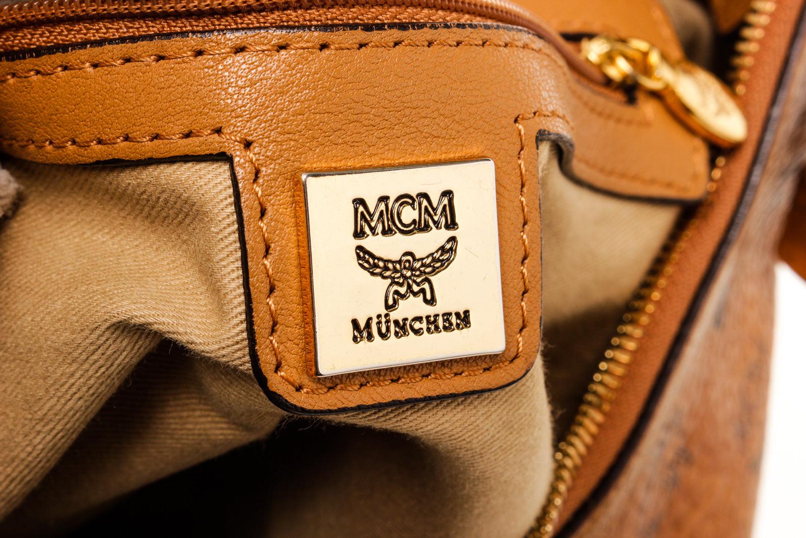 MCM Hobo-Tasche aus braunem Segeltuchleder mit Segeltuch-Leder und goldfarbenen Beschlägen 1
