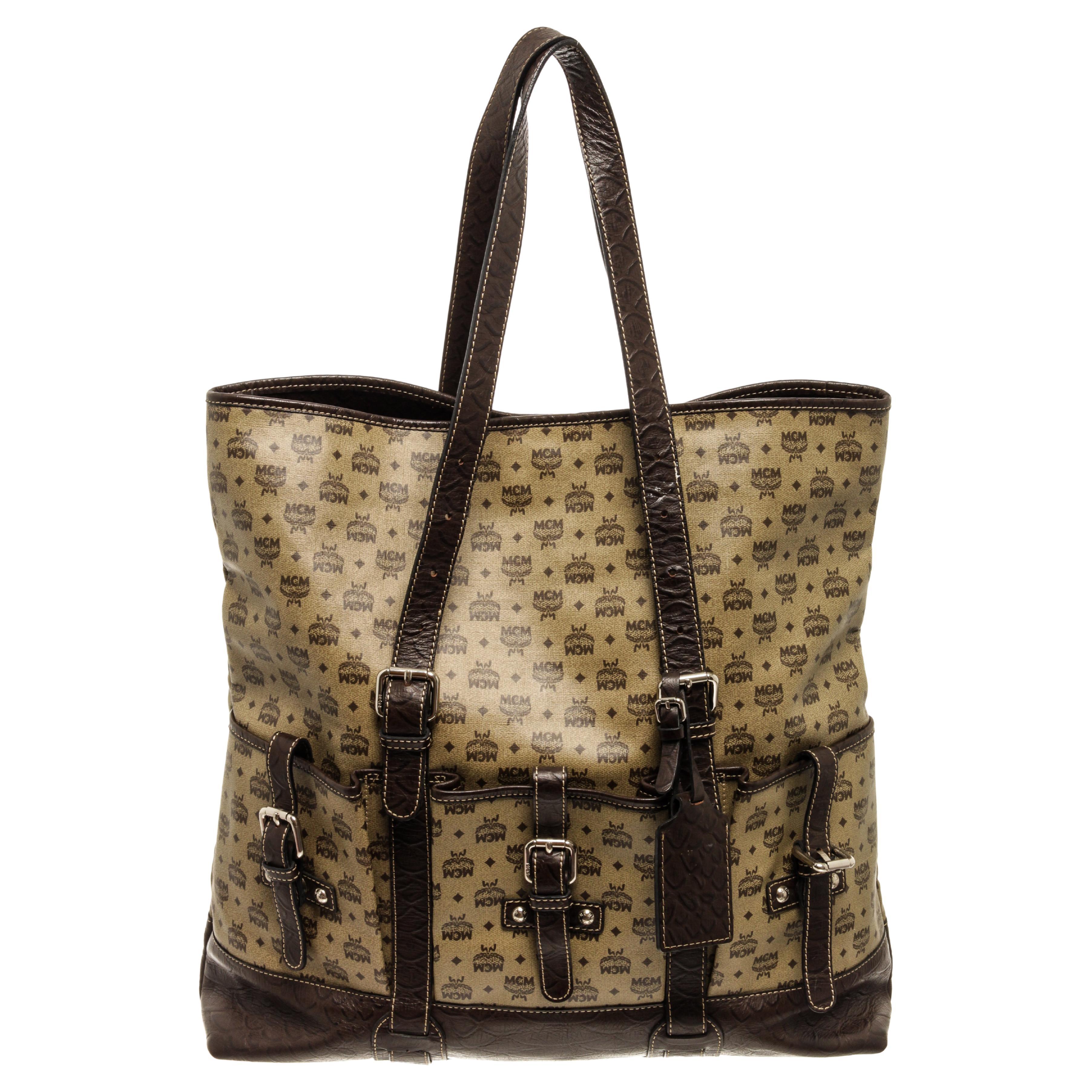 MCM Studded Bucket 869501 Black Leather Tote For Sale at 1stDibs