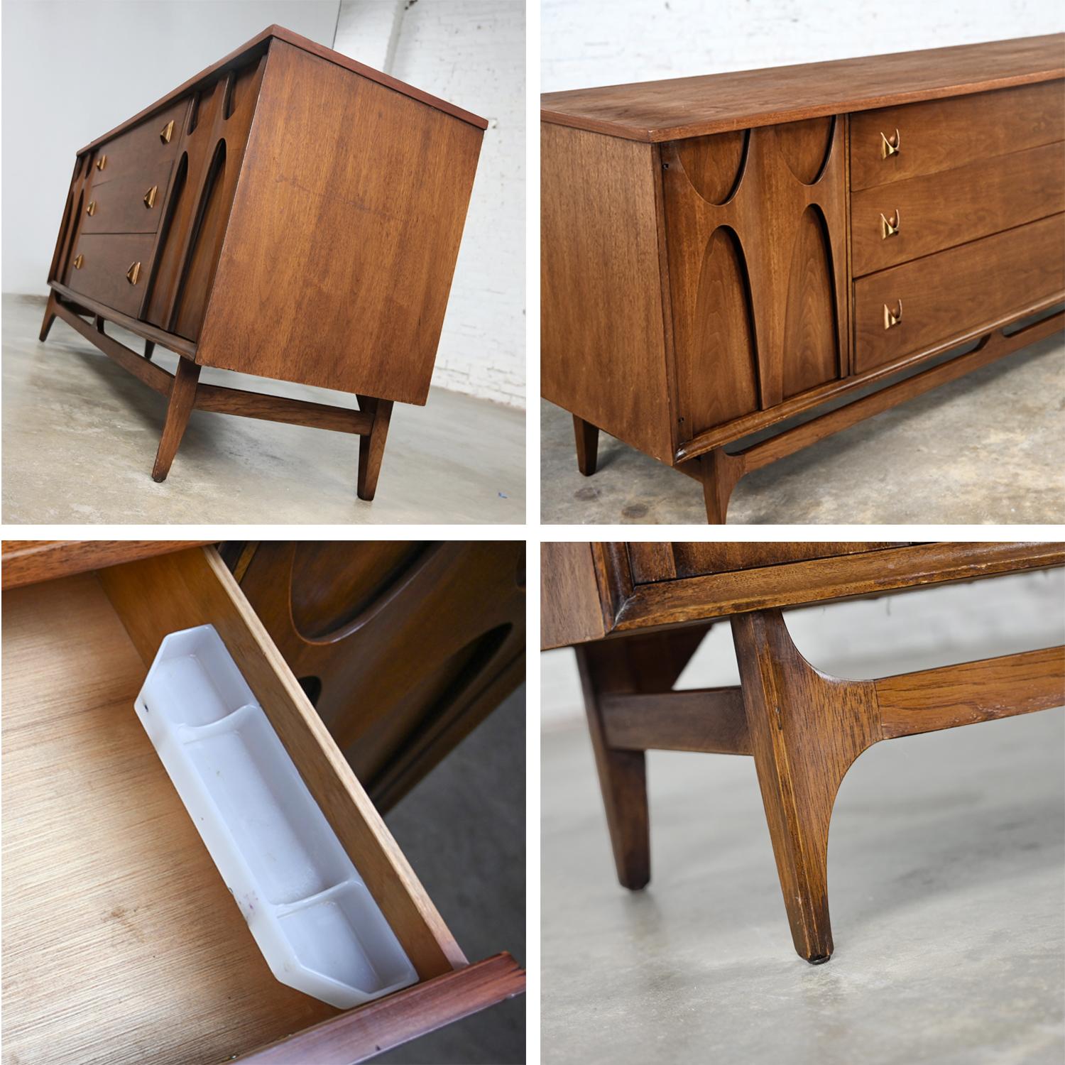 MCM Brutalist Brasilia Broyhill Premier Series Dresser 6130-33 Walnut & Brass 6
