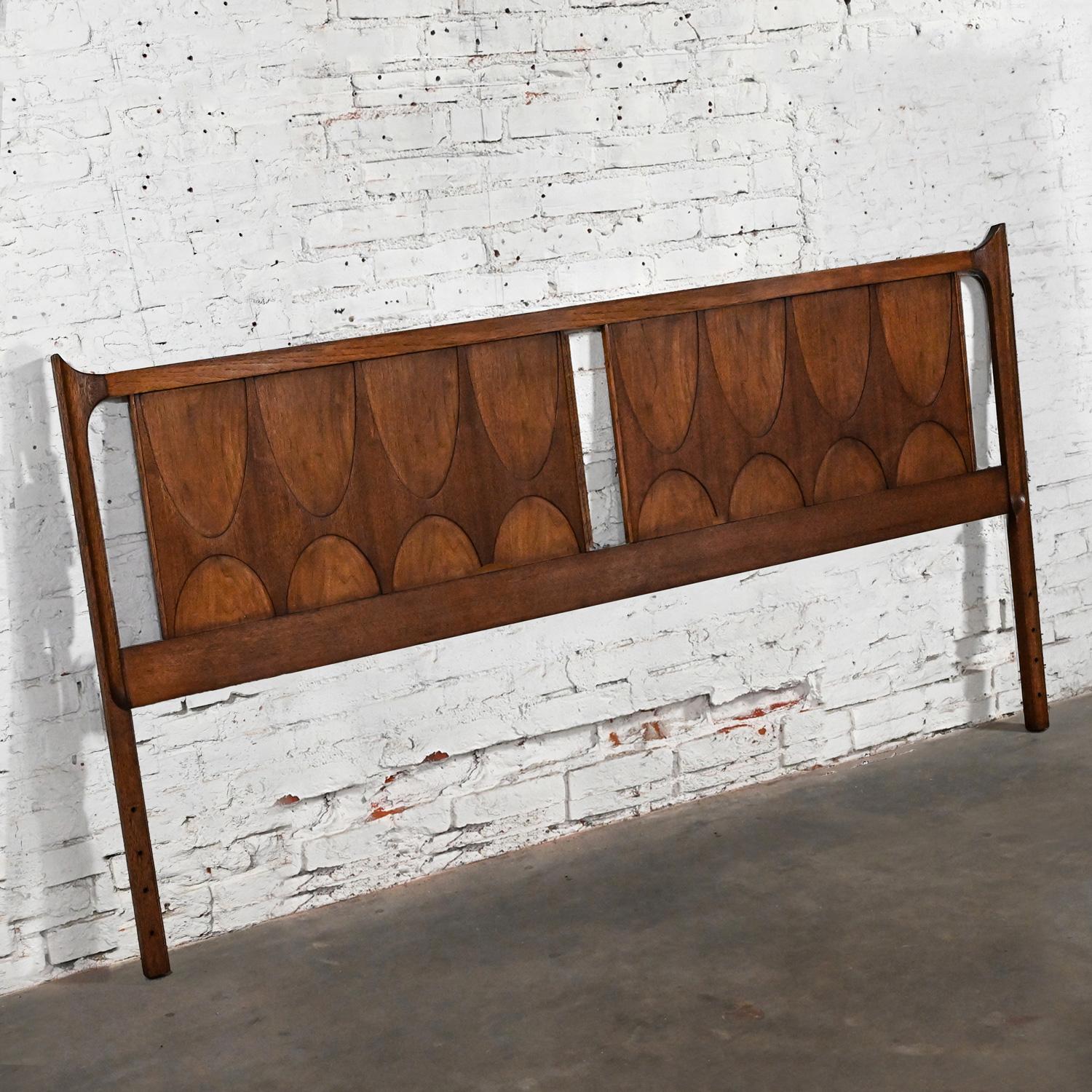 20th Century MCM Brutalist Brasilia King Sized Headboard 6130-59 Broyhill Premier Series