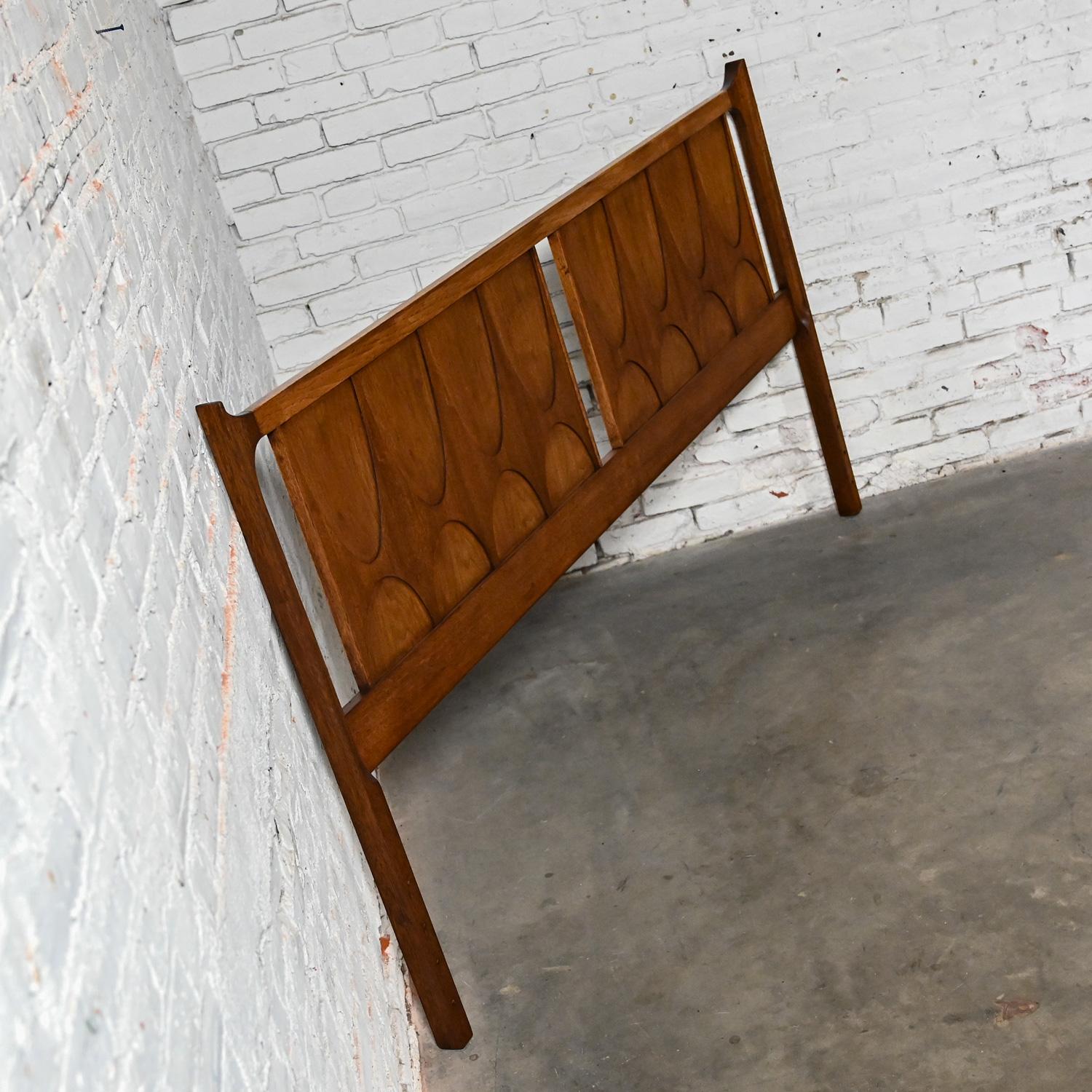 MCM Brutalist Brasilia King Sized Headboard 6130-59 Broyhill Premier Series 3