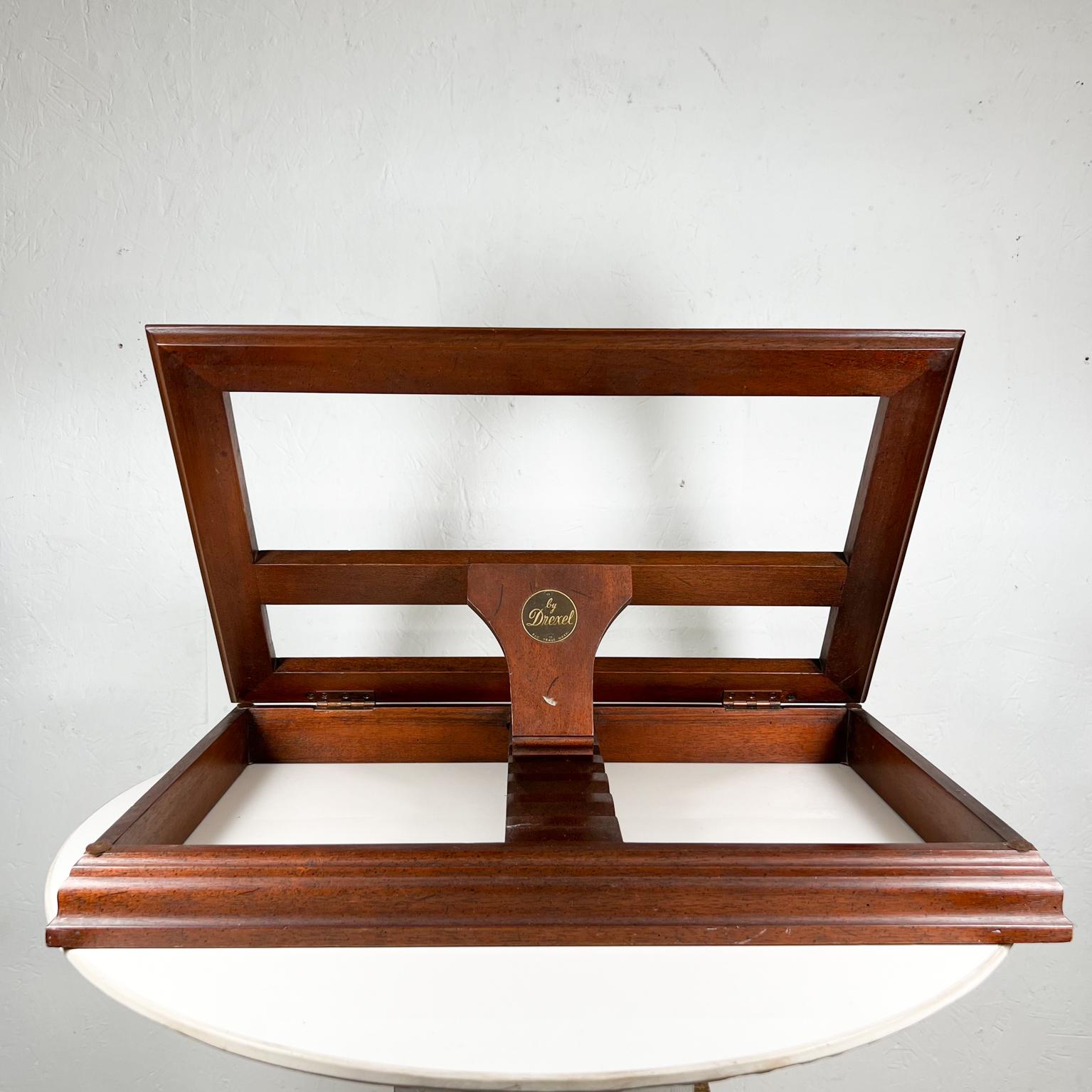 MCM by Drexel book holder wood frame
Measures: 20.18 W x 13 D x 2.38, closed Open 12.5 tall
Unrestored original vintage condition. Wear to the finish.
See all images provided.

 