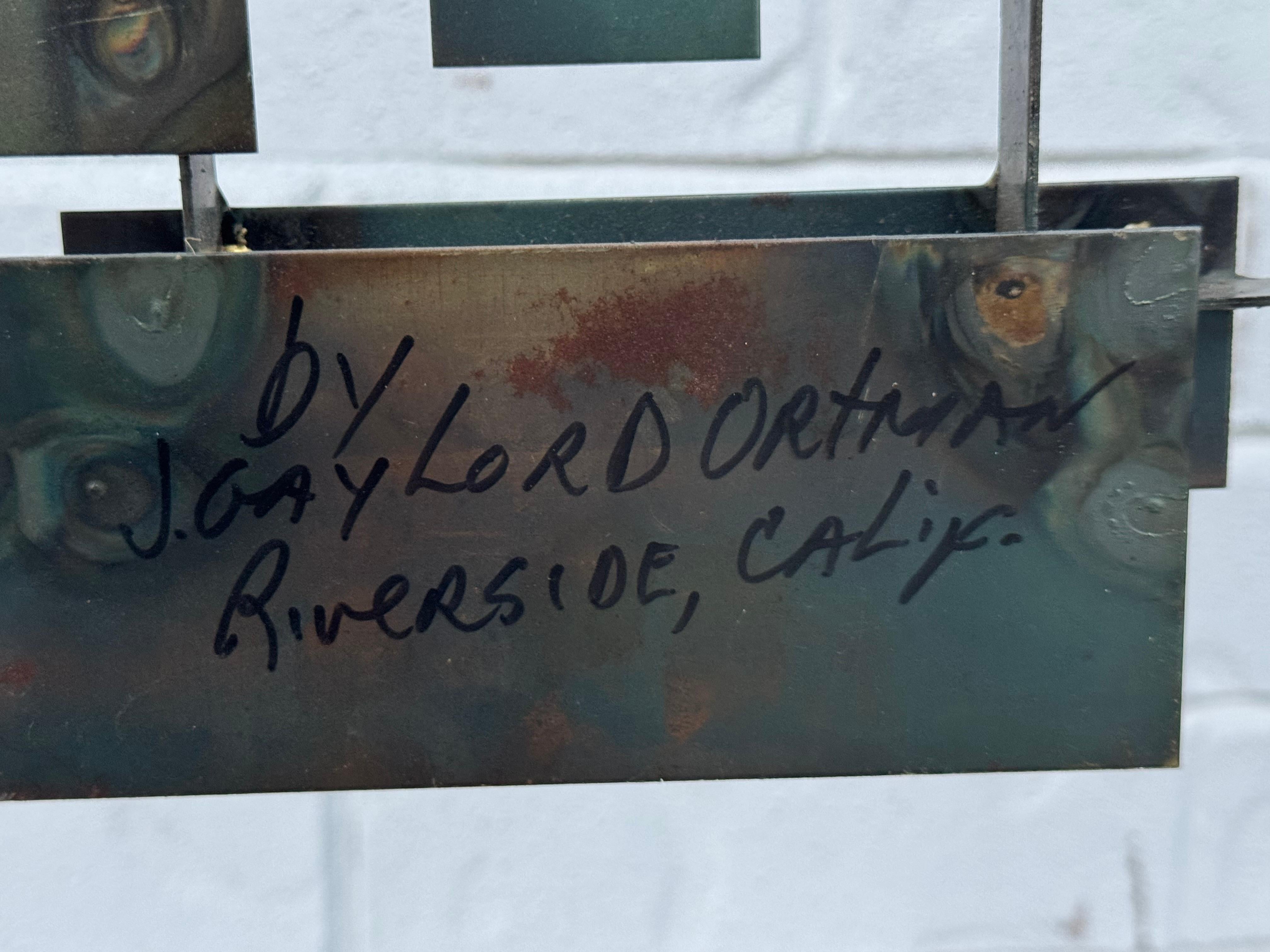 MCM Artista californiano J. Gaylord Ortman 1974 Scultura in metallo modernista brutale in vendita 10