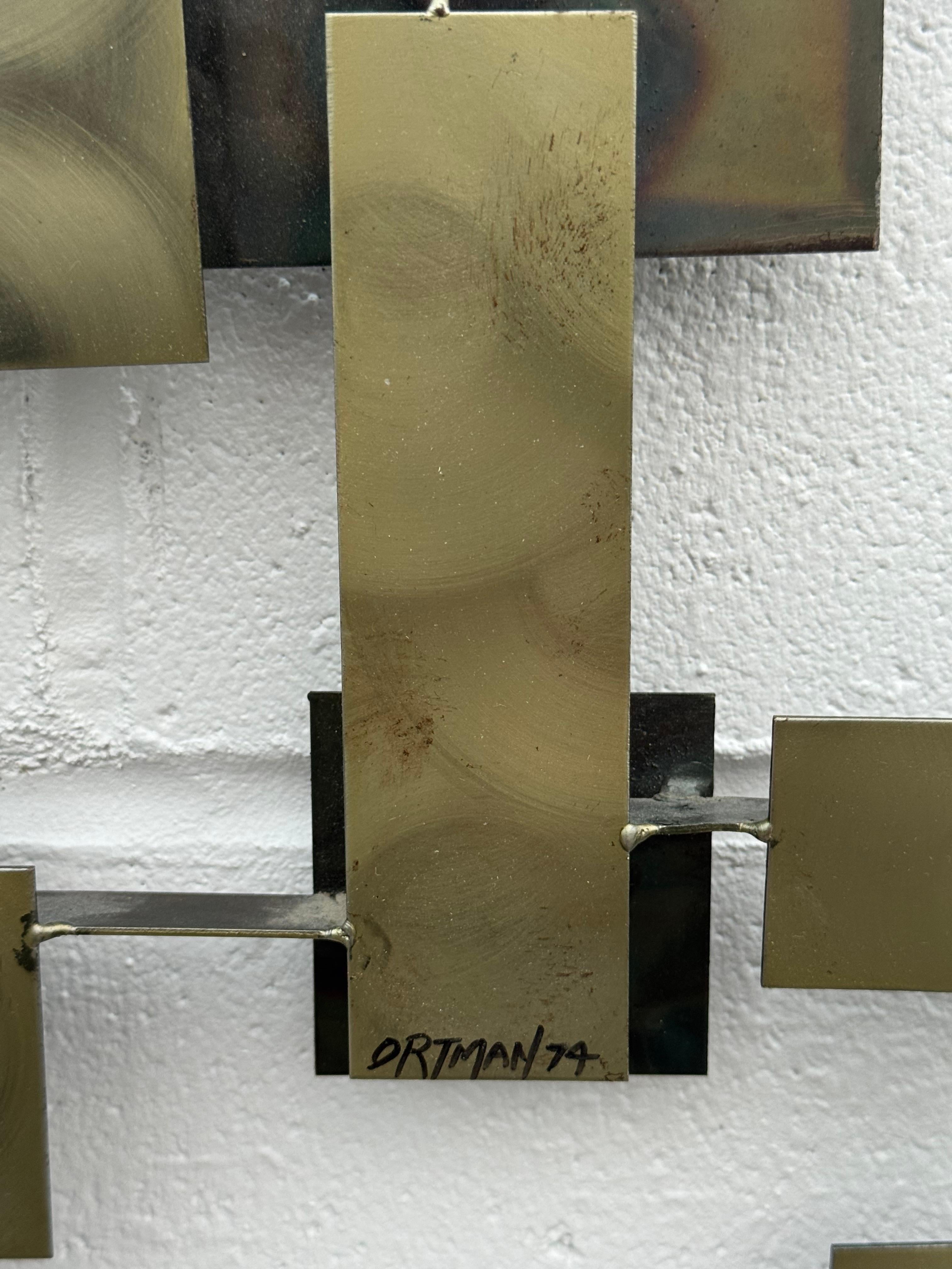 Fine XX secolo MCM Artista californiano J. Gaylord Ortman 1974 Scultura in metallo modernista brutale in vendita