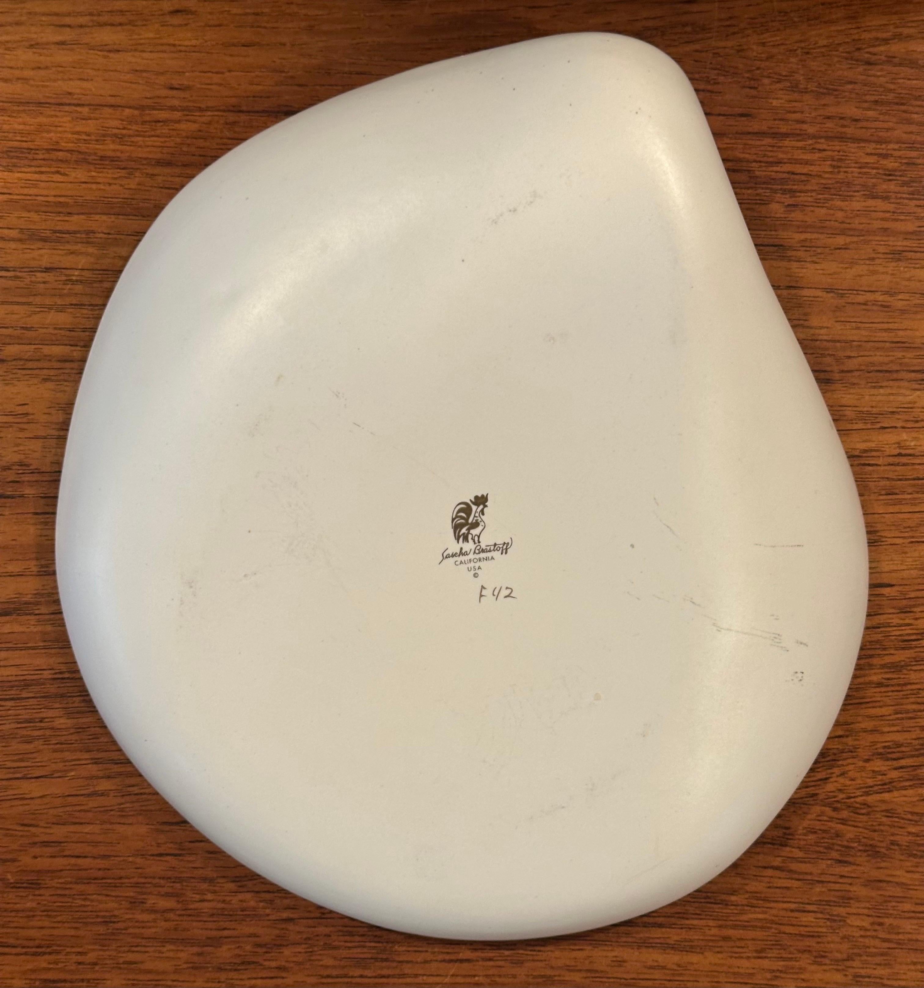 Cuenco bajo MCM California Pottery de Sascha Brastoff en venta 2