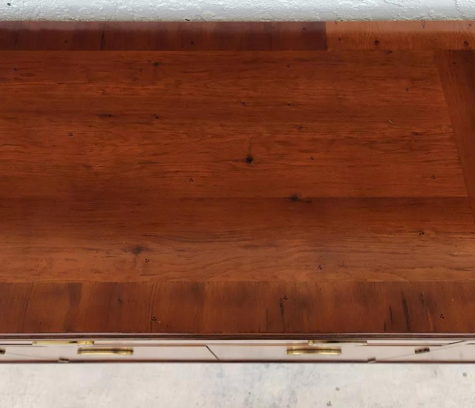 Credenza Buffet Campaigner di Hickory Furniture in vendita 6