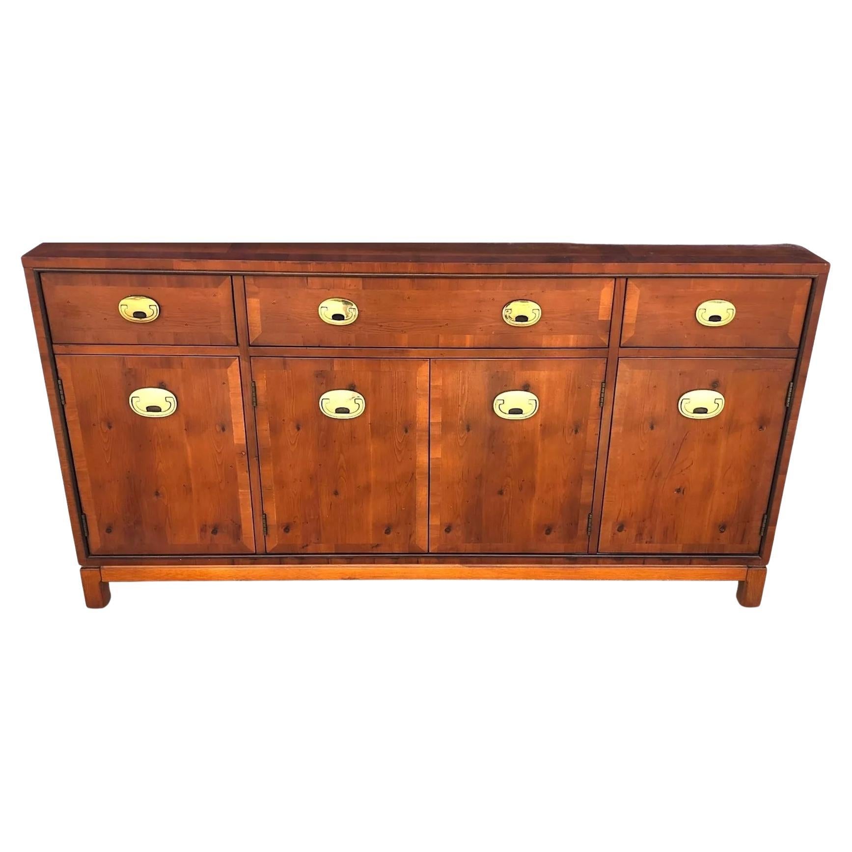 Buffet Sideboard de MCM Campaigner par Hickory Furniture