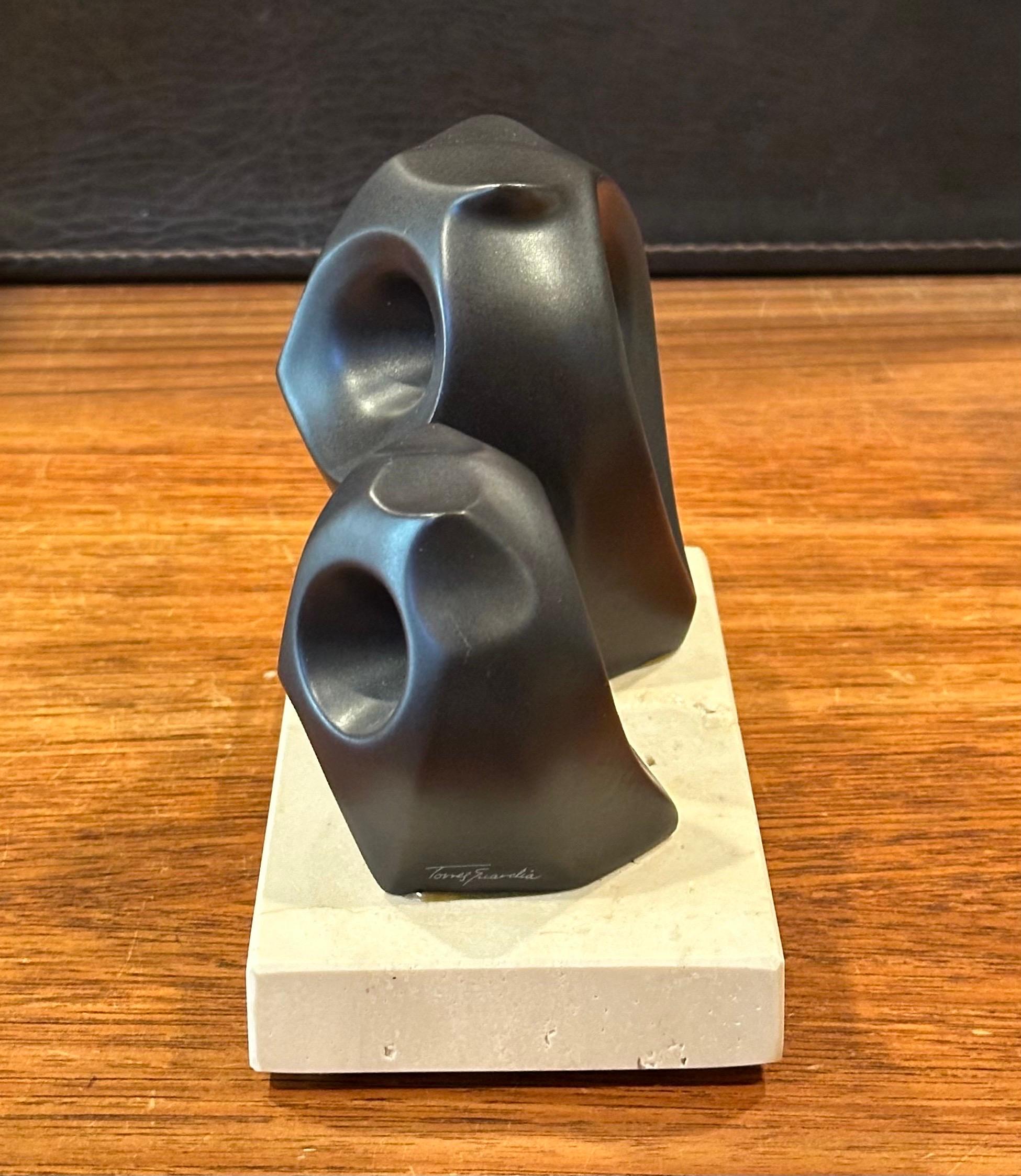 Scultura di gufi in ceramica e marmo MCM di Jose Torres Guardia in vendita 2