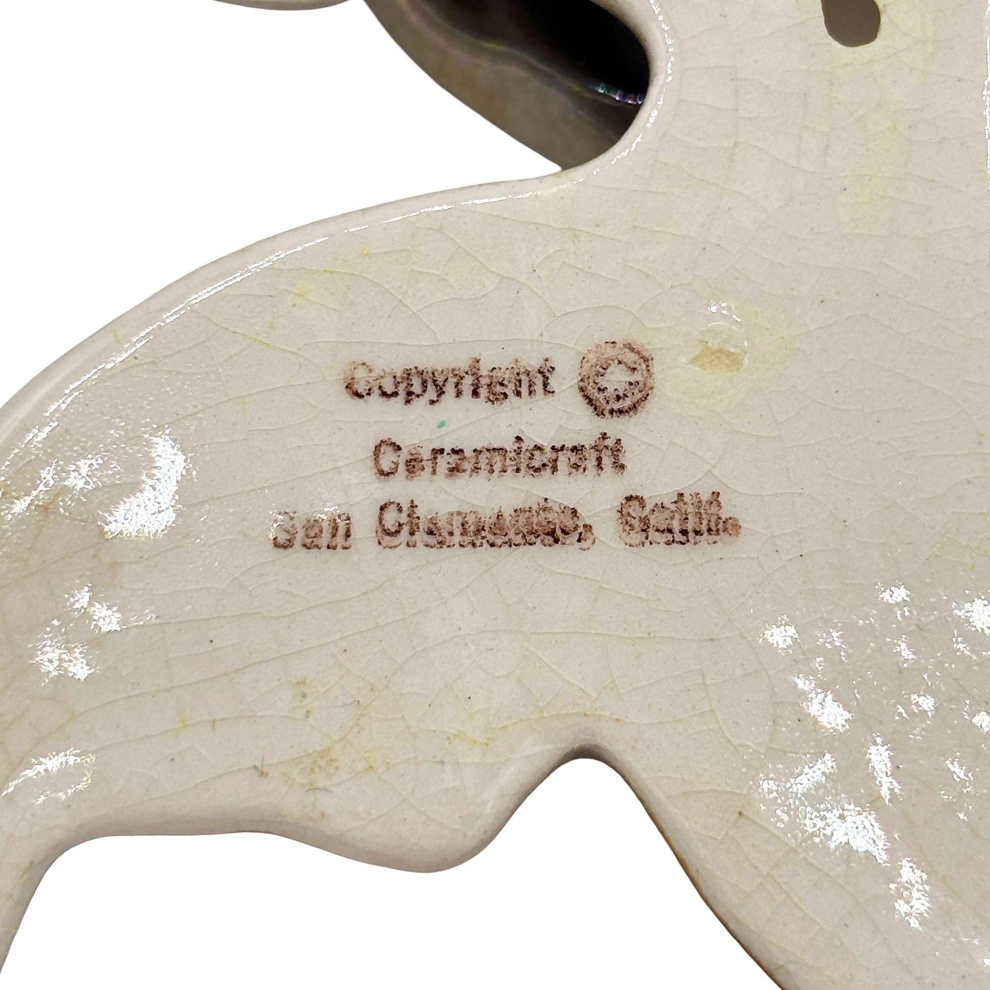 MCM Keramik Engel Fisch mit Blasen 8 Stück Wand-Skulptur Set von Ceramicraft im Angebot 1