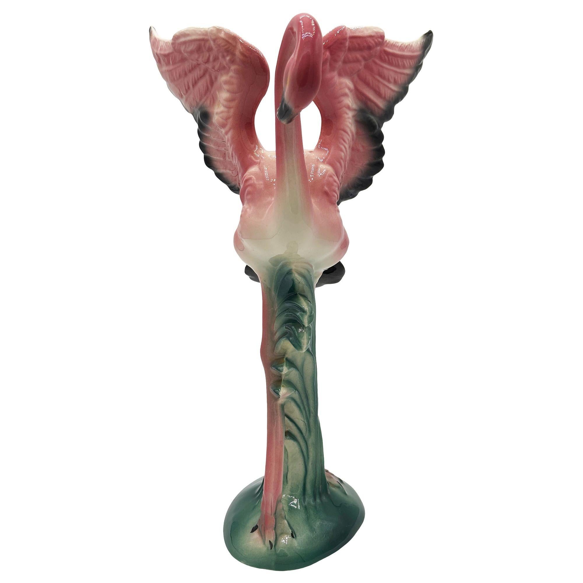 MCM Keramische Flamingo-Figur mit offenen Flügeln in tropischem Teich Tablett von Maddux im Angebot 6