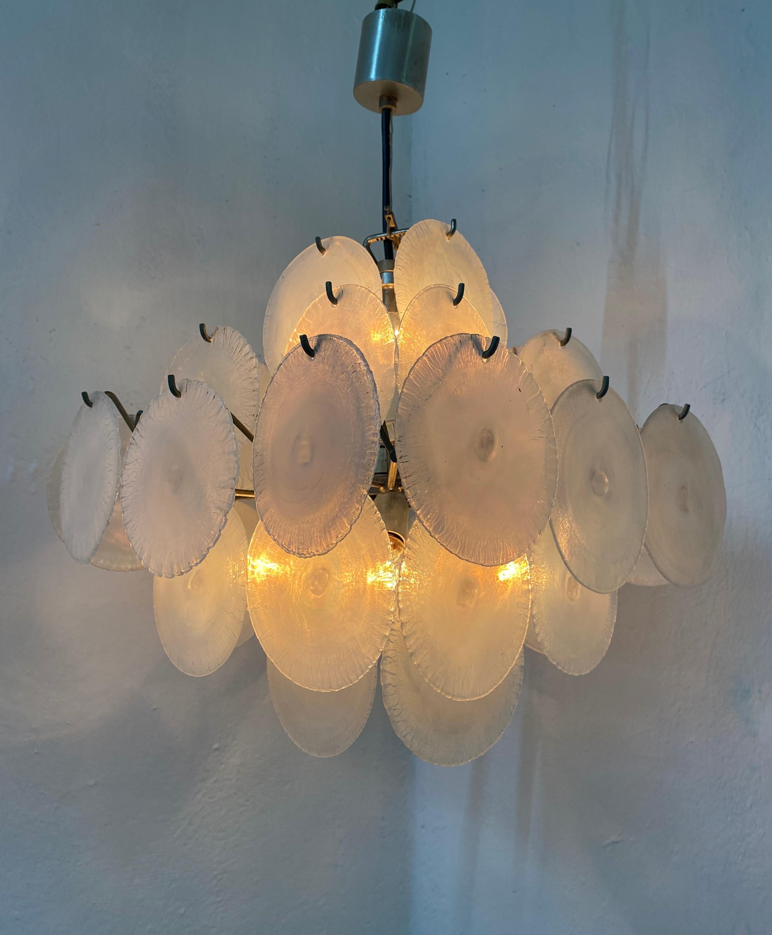 Italian MCM Chandelier by Carlo Nason for Mazzega in Murano Glass, circa 1968 For Sale