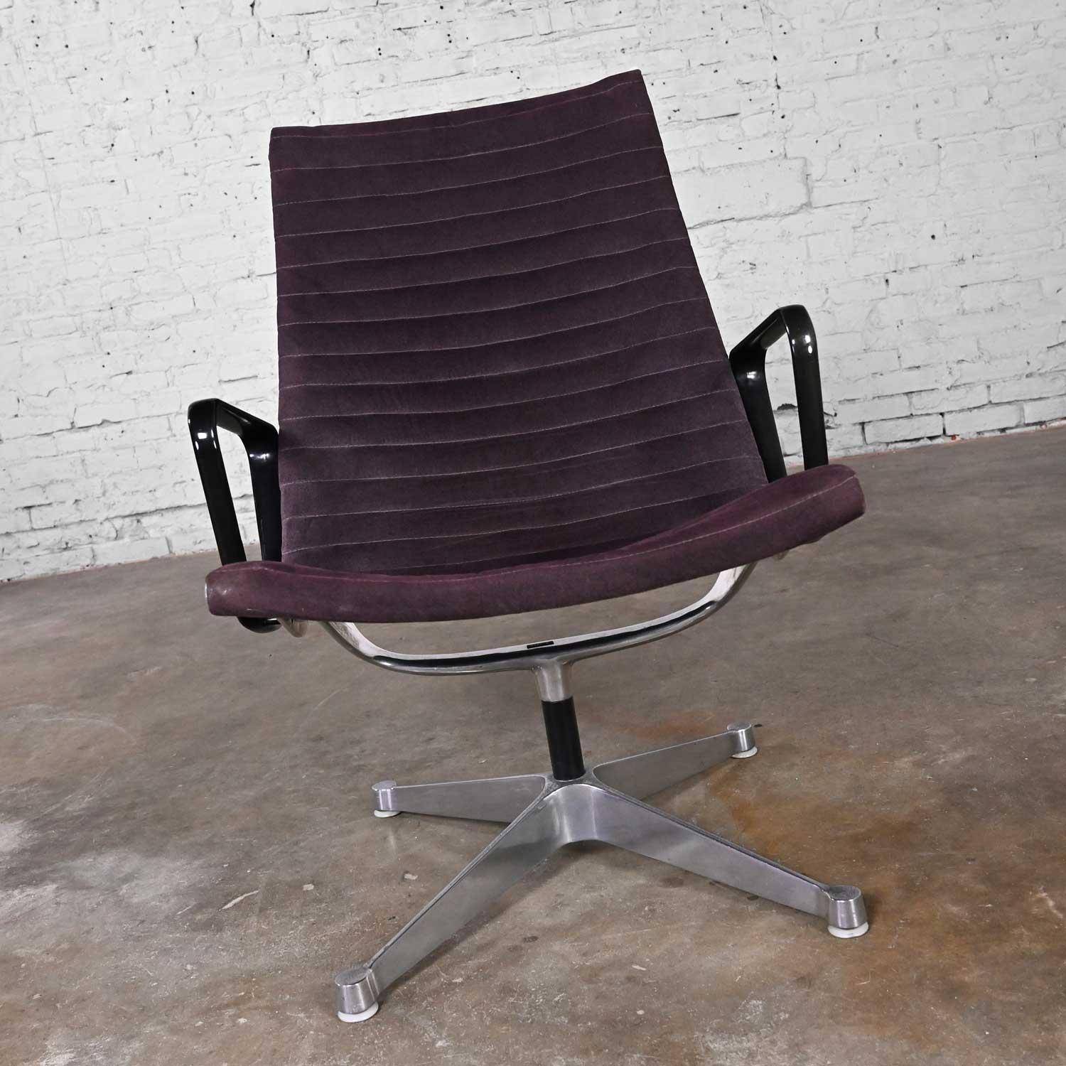 MCM Charles & Ray Eames für Herman Miller Aluminiumgruppe-Stuhl mit hoher Rückenlehne im Angebot 6