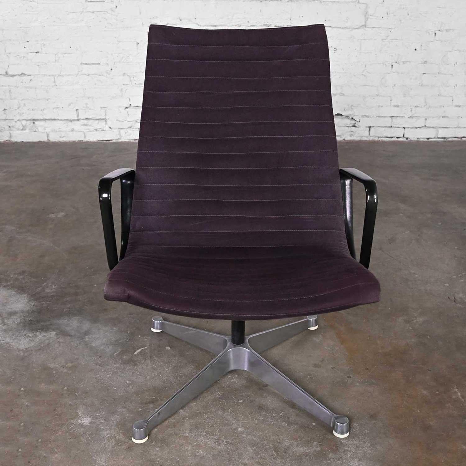 MCM Charles & Ray Eames für Herman Miller Aluminiumgruppe-Stuhl mit hoher Rückenlehne im Angebot 11