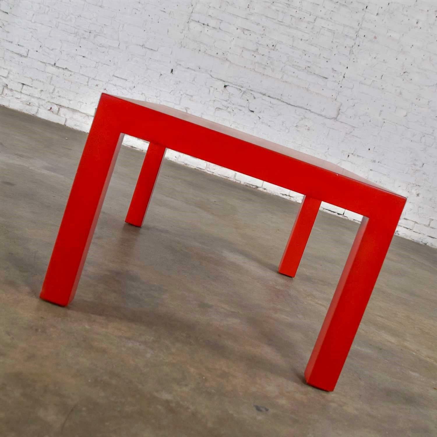 Wood Mid-Century Modern Chinese Red Painted Rectangle Parsons Coffee Table For Sale