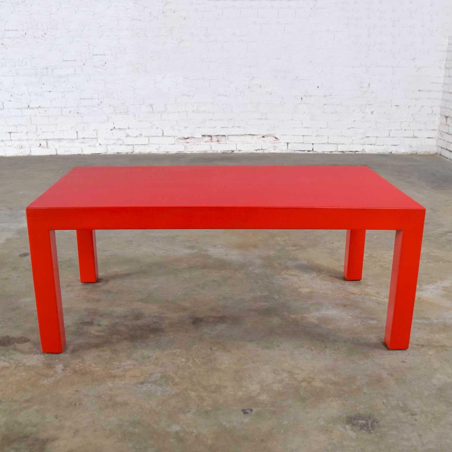 Mid-Century Modern Chinese Red Painted Rectangle Parsons Coffee Table For Sale 1
