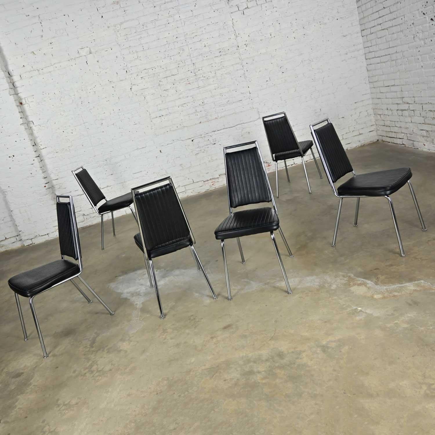 MCM Chromcraft ensemble de 6 chaises de salle à manger en vinyle noir côtelé et en faux cuir et chrome en vente 2
