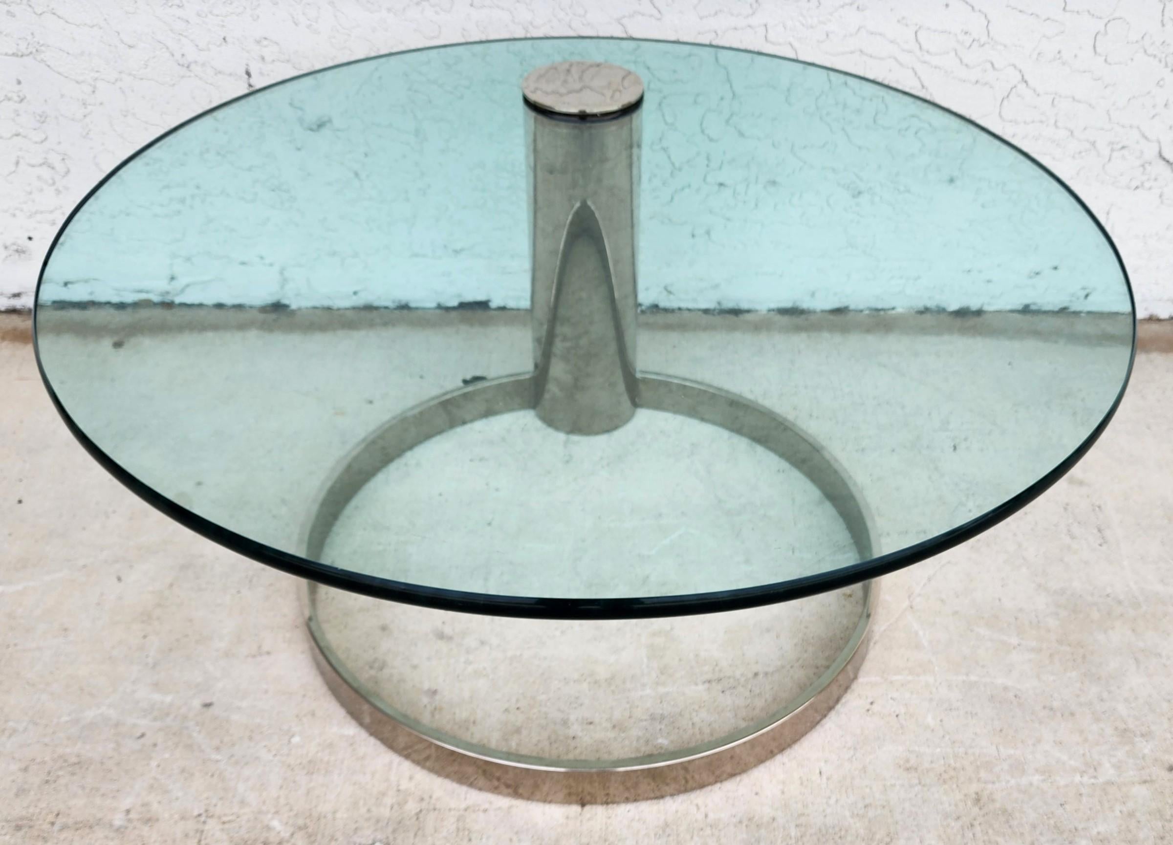 For FULL item description click on More Details below.

Shipping Quote Information
The shipping quote stated in the listing is from 1st Dibs and they normally set all the costs and handle all the shipping details. However, if you let us know what