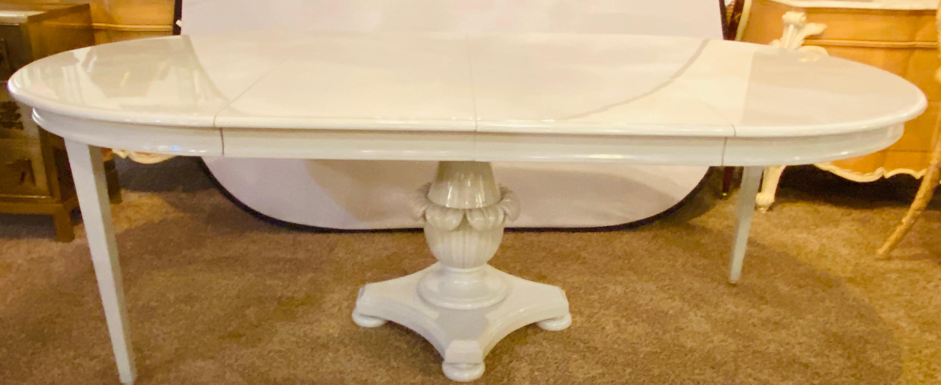 pineapple base dining table