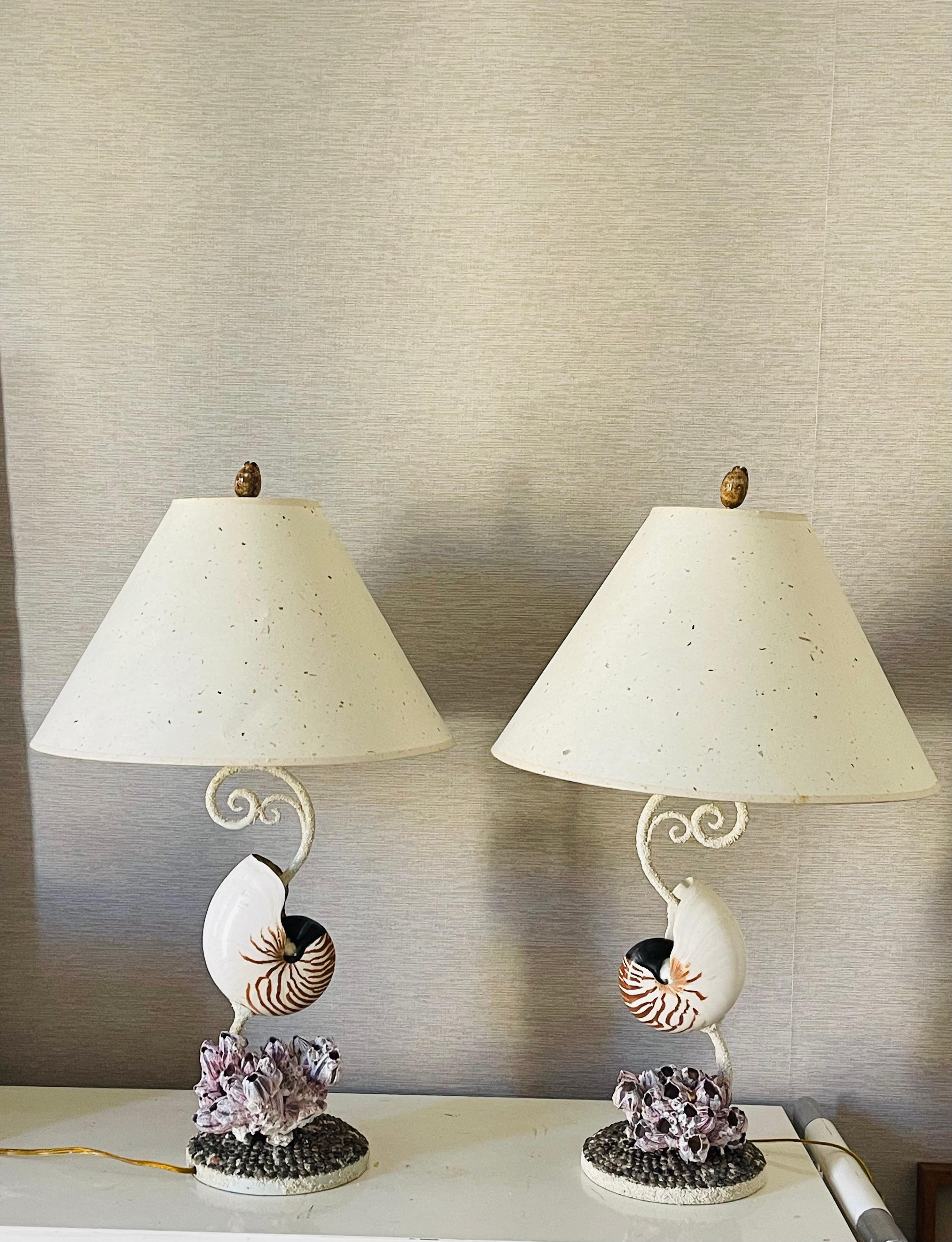 Coquillage Fabuleuse paire de lampes MCM Coastal Sea Shell Nautilus en vente