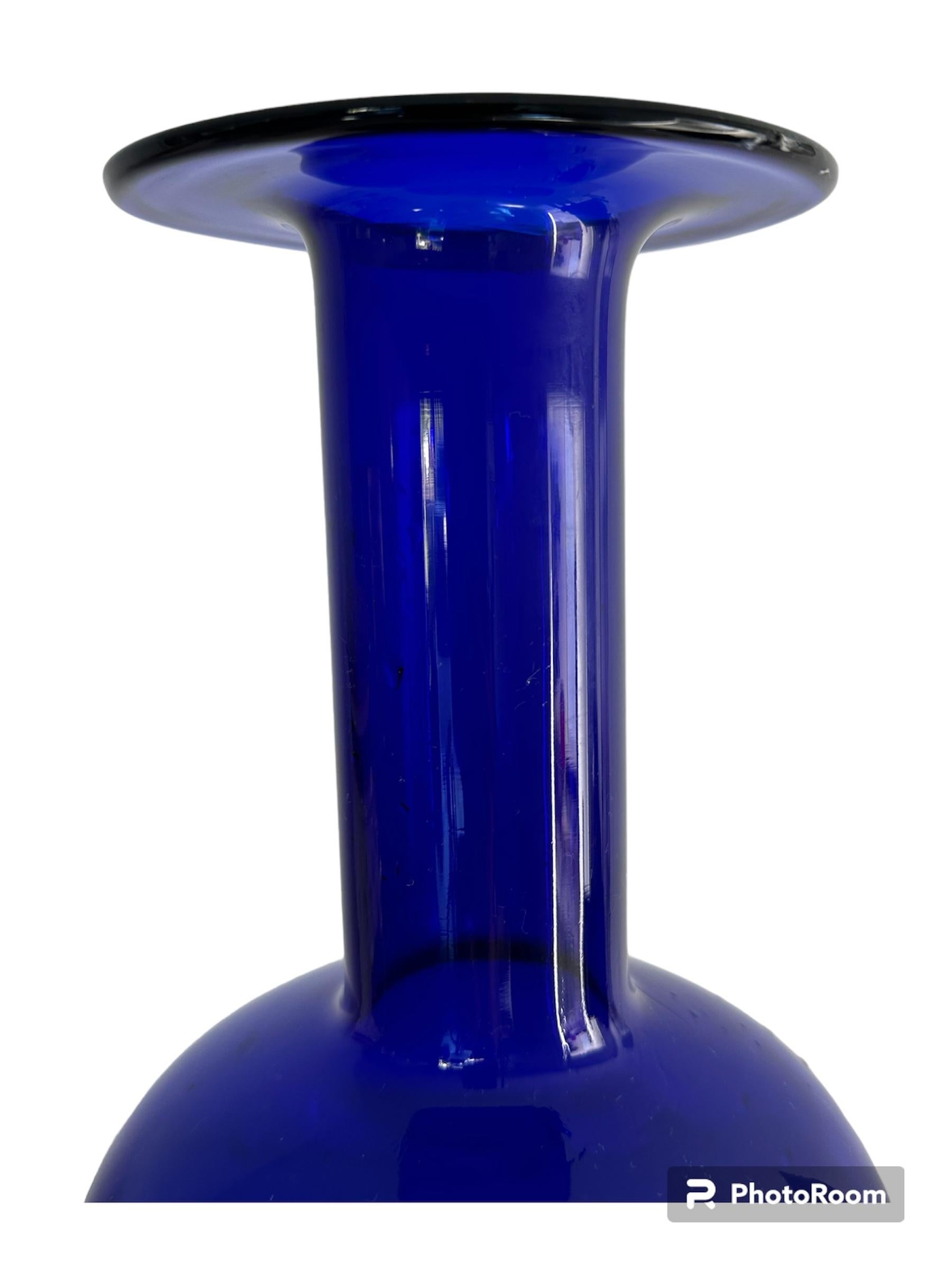 MCM Cobalt Blue Vase Attributed to Otto Brauer for Holmegaad In Good Condition In Jupiter, FL