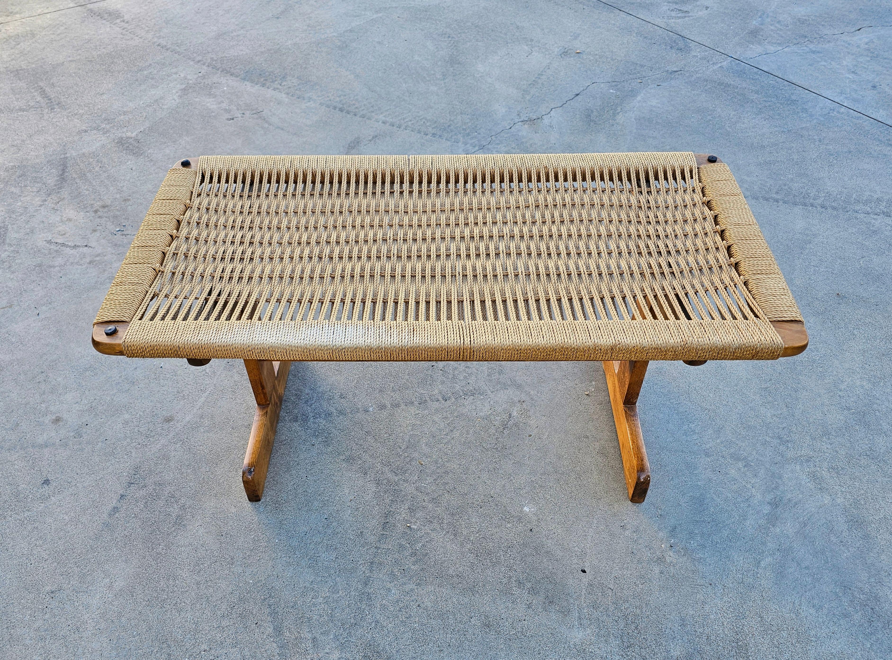 MCM Coffee Table with Danish Paper Cord top done in style of Hans J. Wegner In Good Condition For Sale In Beograd, RS