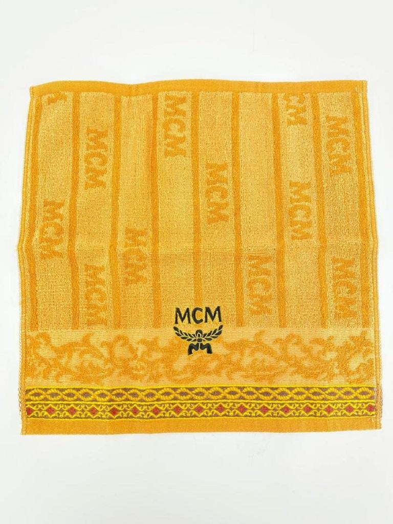 MCM Cognac x Blue Towel Set 8m520  For Sale 3