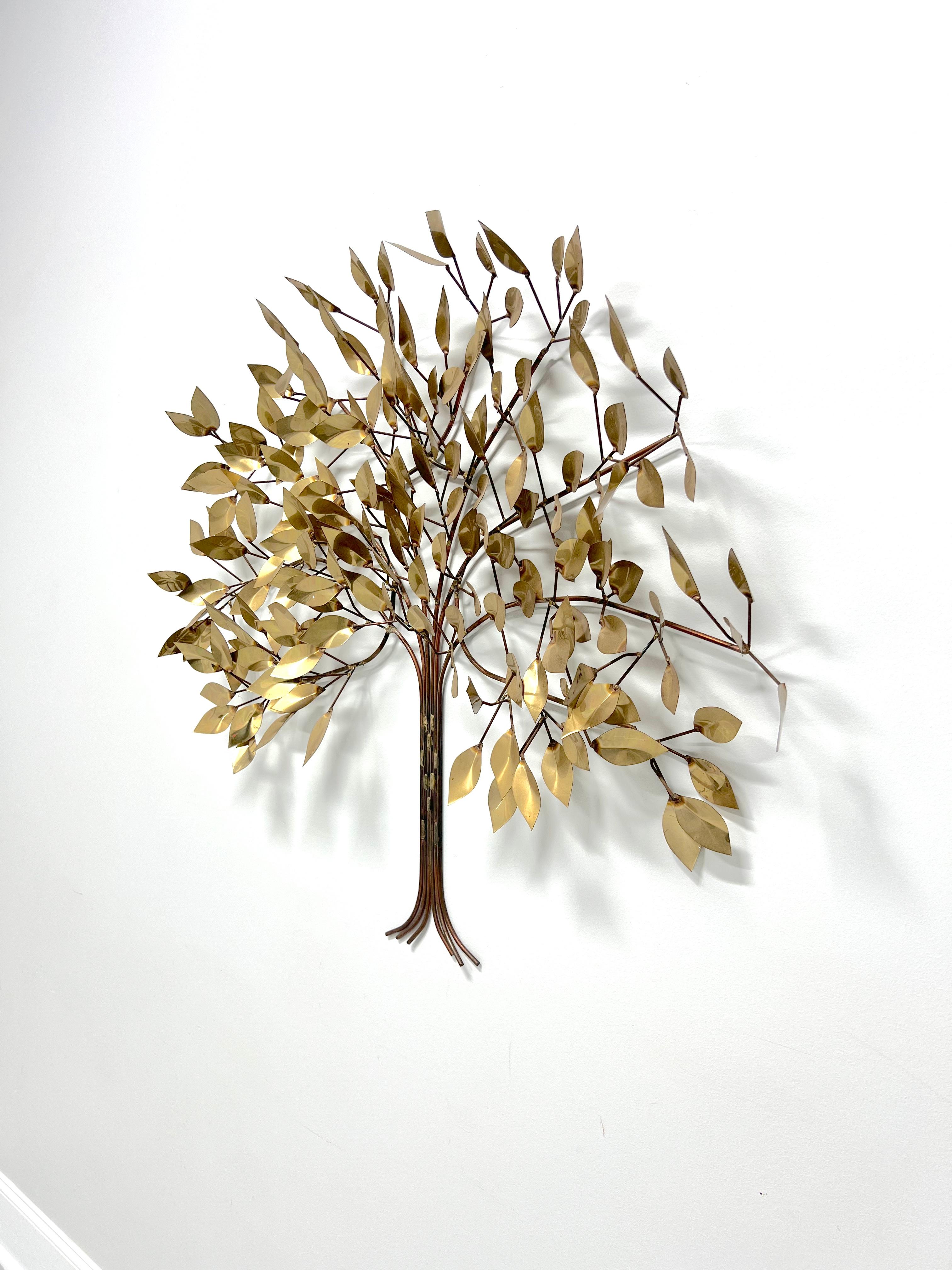 MCM Copper & Brass Brutalist Tree of Life Sculpture in the manner of Curtis Jere In Good Condition For Sale In Charlotte, NC