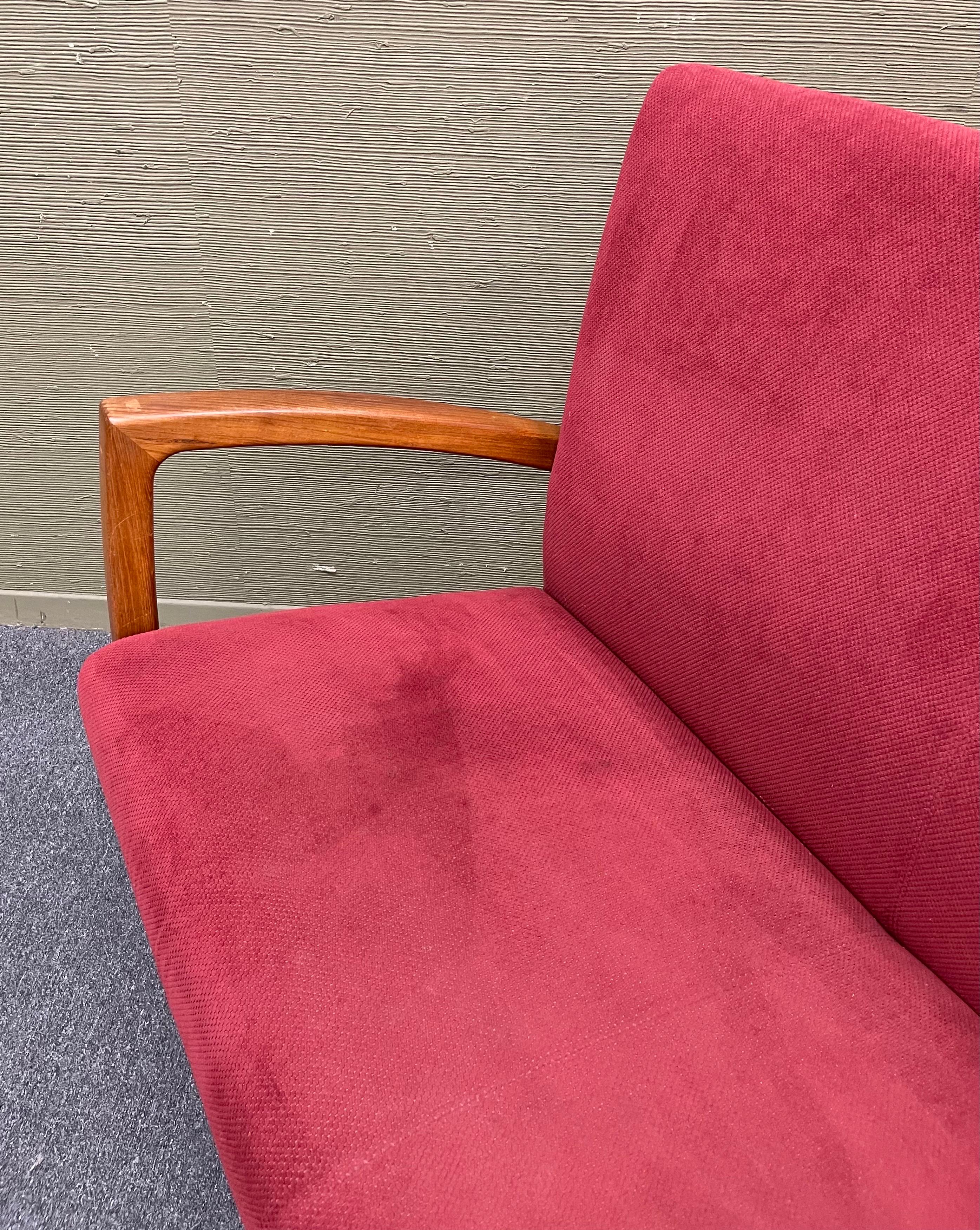 MCM Danish Modern Love Seat / Settee with Teak Frame In Good Condition In San Diego, CA