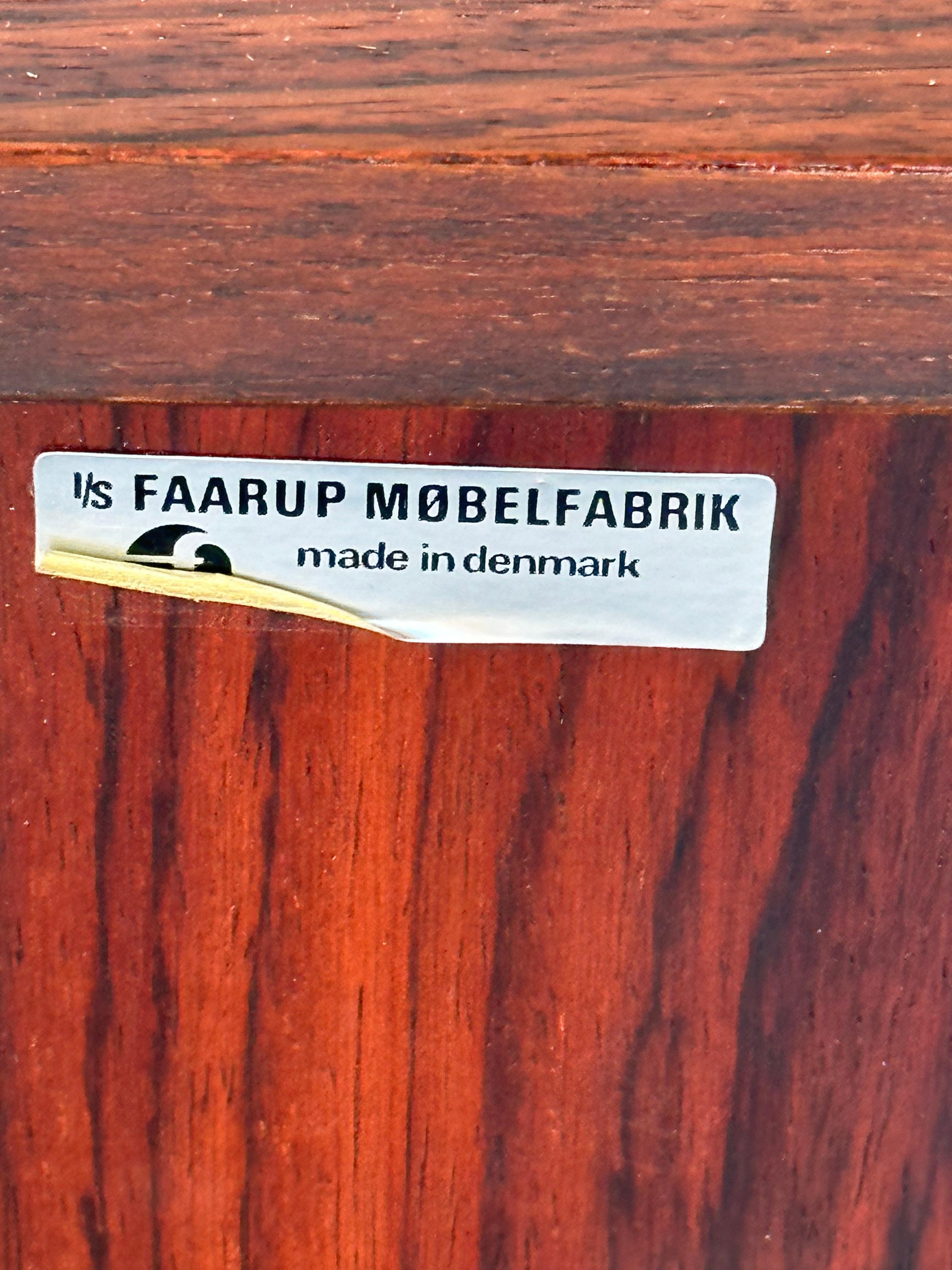 MCM Danish modern Rosewood Low Media Cabinet or Bookshelf display Case. By faaru 3