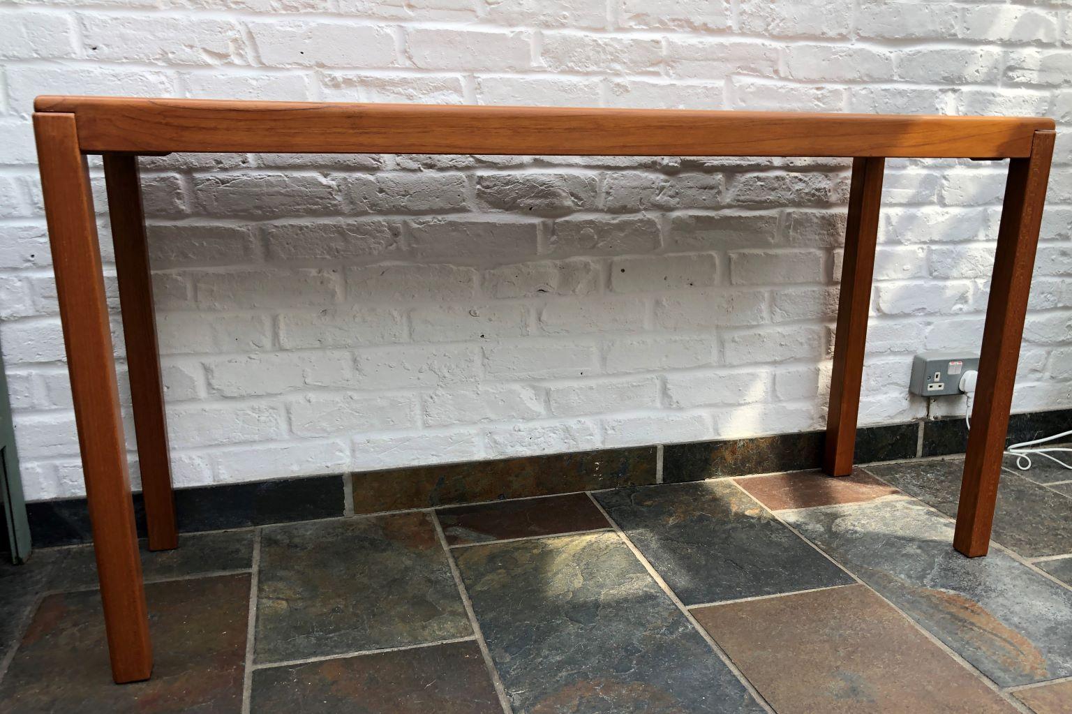 MCM Danish Teak Console / Sofa / Hall  Table by Vejle Stole Mobelfabrik, 1970s In Good Condition In Richmond, Surrey