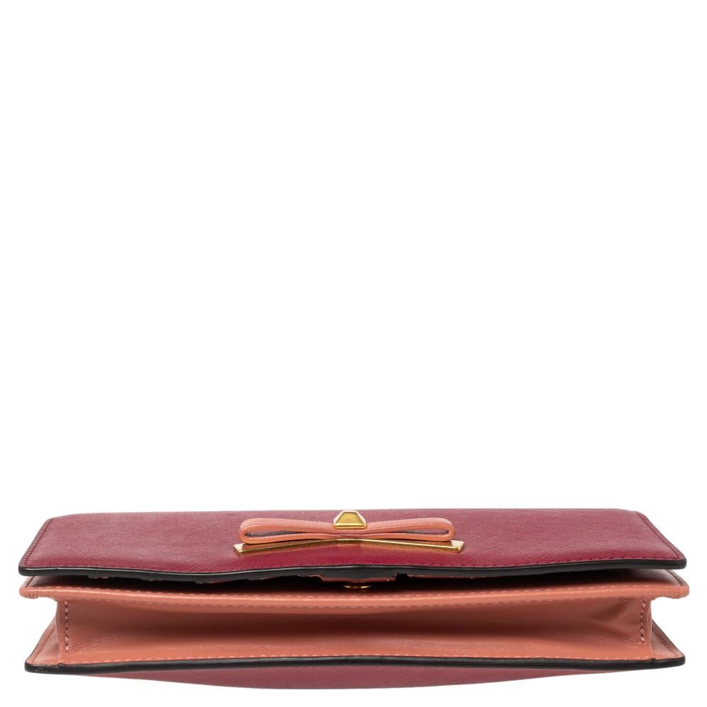 MCM Dark Pink/Peach Leather Mina Wallet on Chain In Excellent Condition In Dubai, Al Qouz 2