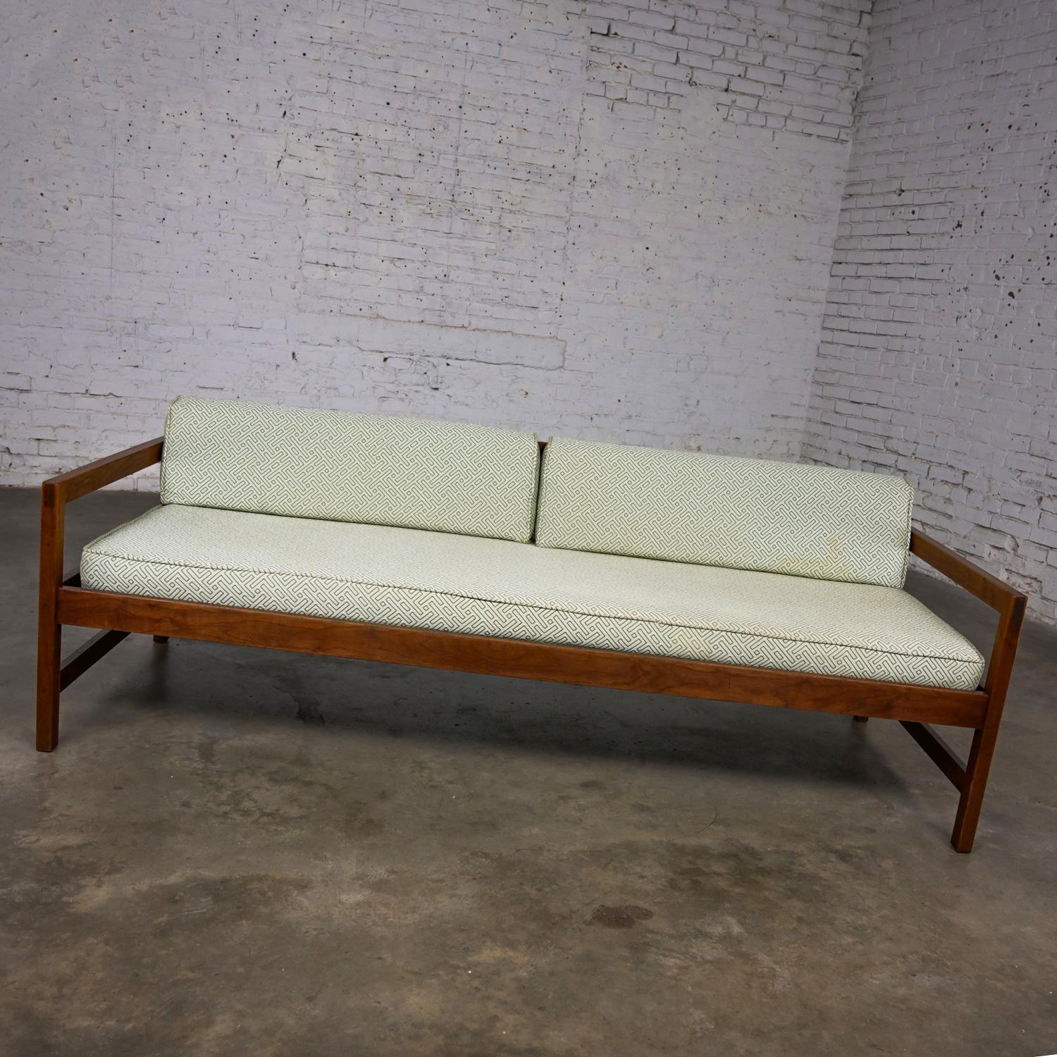 Incredible Mid-20th Century MCM (Mid Century Modern) daybed sofa with a square walnut frame & poly wrapped foam seat and back cushions in a zippered gray blue/green and brown upholstery fabric & Stram Sweden springs. Beautiful condition, keeping in