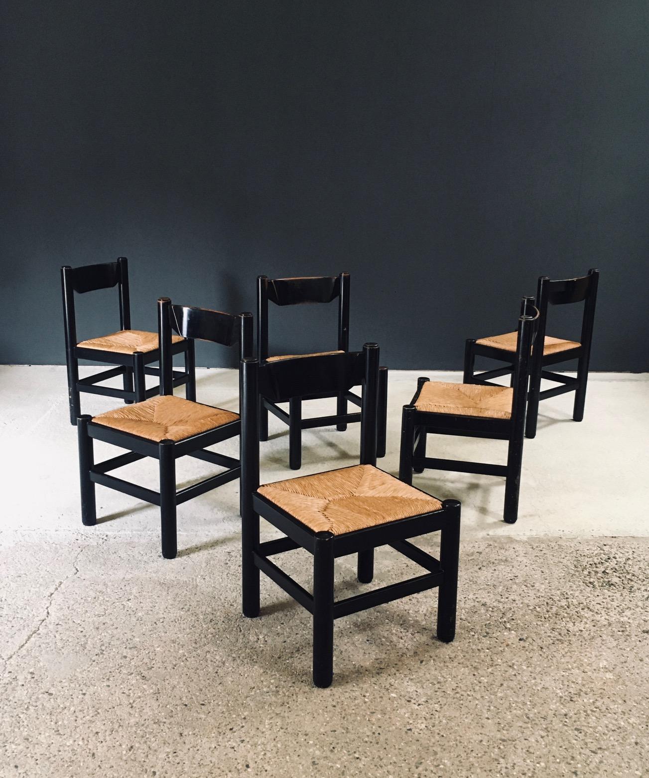 Chaises de salle à manger de style 